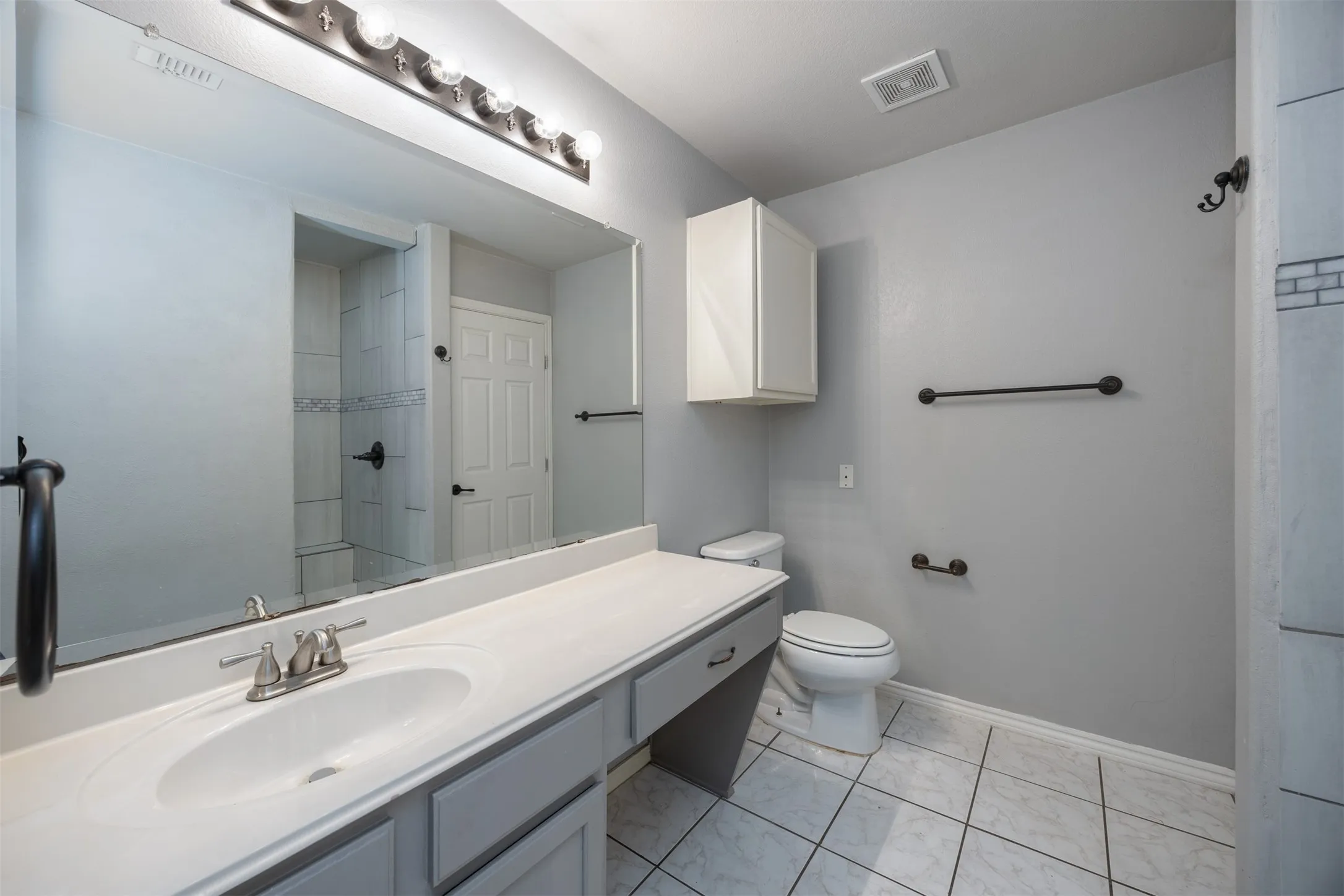 Single Family Residence For Sale in Collin County , 2506 Buckskin Drive, Mc Kinney, Texas 75071, 3 Bedroom, 2 Bathroom, 2 Garage spaces, 1,631 Sqft, built in 2000, mls#21350073, Real Estate Agent in Mc Kinney, Homes For Sale in Collin county, Homes For Sale in Mc Kinney, Realtor in Mc Kinney Texas, Real Estate Brokerage Independent Realty Texas, Luminita Cordes Realtor