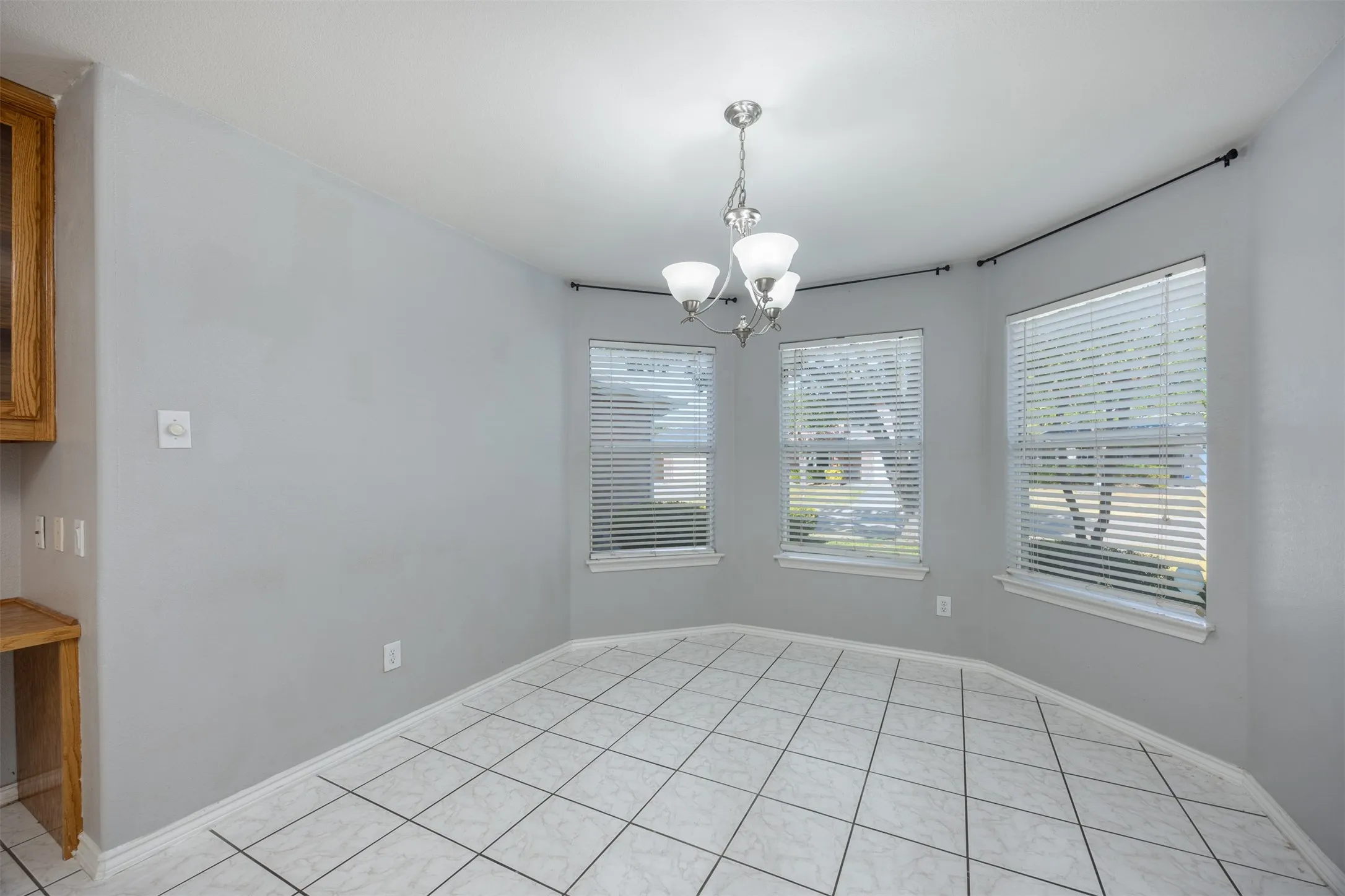 Single Family Residence For Sale in Collin County , 2506 Buckskin Drive, Mc Kinney, Texas 75071, 3 Bedroom, 2 Bathroom, 2 Garage spaces, 1,631 Sqft, built in 2000, mls#21350073, Real Estate Agent in Mc Kinney, Homes For Sale in Collin county, Homes For Sale in Mc Kinney, Realtor in Mc Kinney Texas, Real Estate Brokerage Independent Realty Texas, Luminita Cordes Realtor