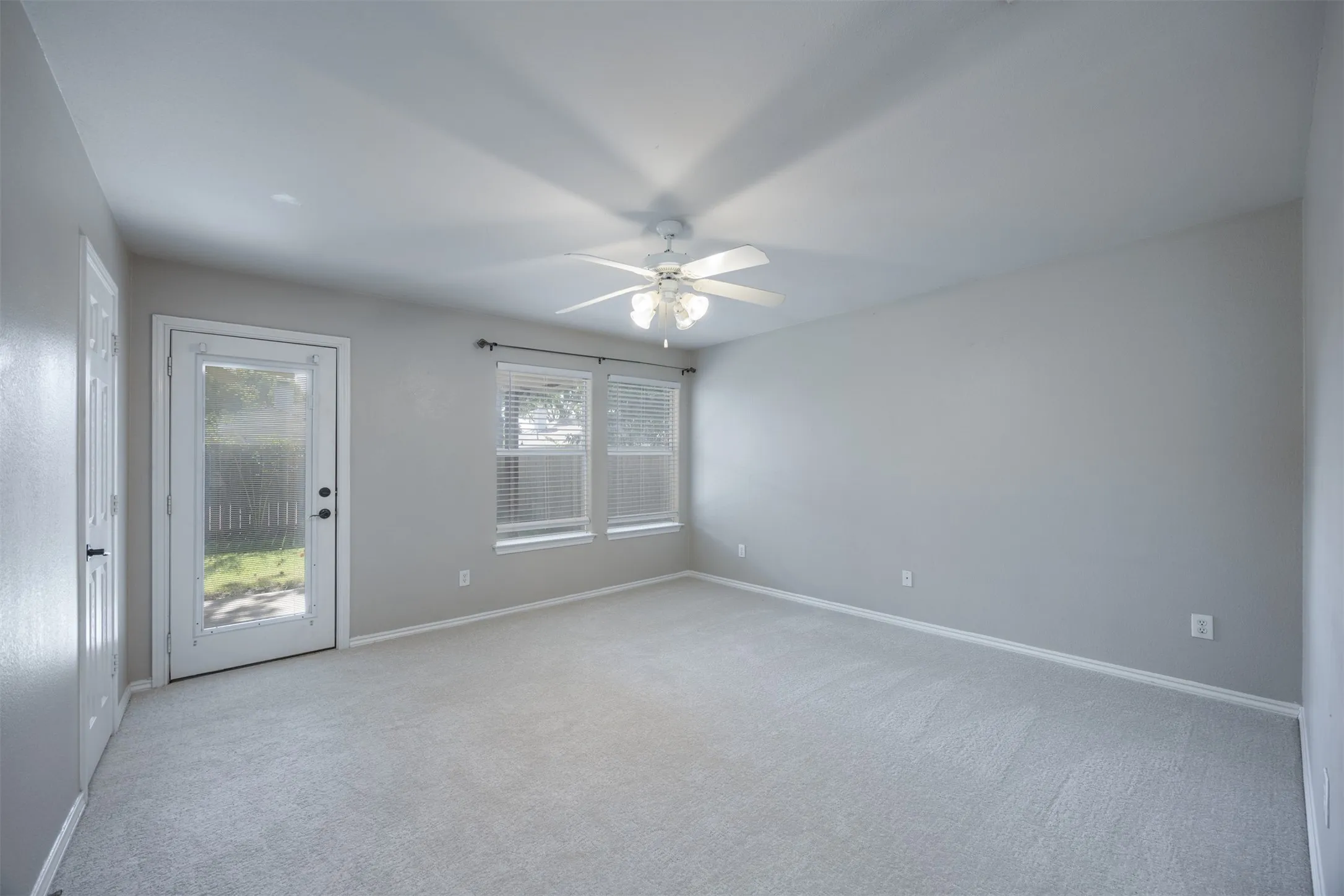 Single Family Residence For Sale in Collin County , 2506 Buckskin Drive, Mc Kinney, Texas 75071, 3 Bedroom, 2 Bathroom, 2 Garage spaces, 1,631 Sqft, built in 2000, mls#21350073, Real Estate Agent in Mc Kinney, Homes For Sale in Collin county, Homes For Sale in Mc Kinney, Realtor in Mc Kinney Texas, Real Estate Brokerage Independent Realty Texas, Luminita Cordes Realtor