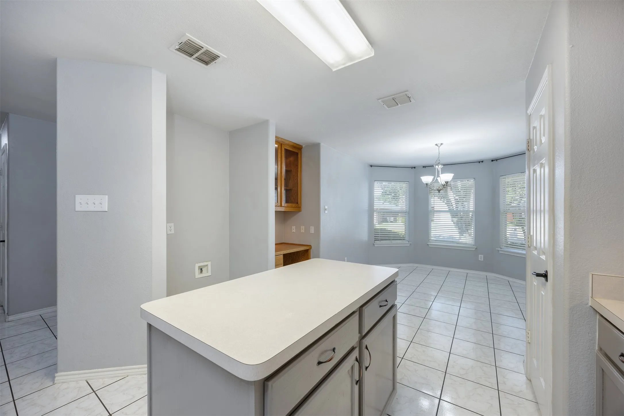 Single Family Residence For Sale in Collin County , 2506 Buckskin Drive, Mc Kinney, Texas 75071, 3 Bedroom, 2 Bathroom, 2 Garage spaces, 1,631 Sqft, built in 2000, mls#21350073, Real Estate Agent in Mc Kinney, Homes For Sale in Collin county, Homes For Sale in Mc Kinney, Realtor in Mc Kinney Texas, Real Estate Brokerage Independent Realty Texas, Luminita Cordes Realtor