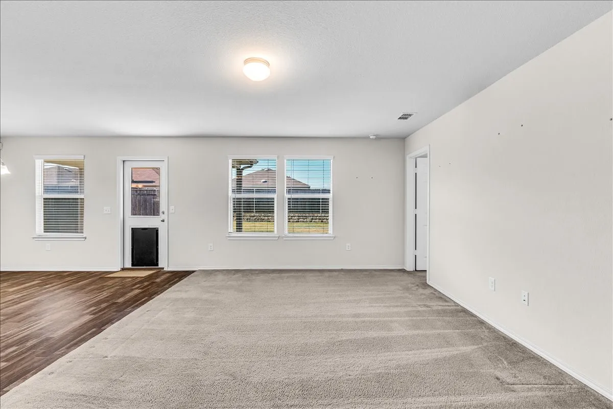 Single Family Residence For Sale in Denton County , 1416 Trace Drive, Aubrey, Texas 76227, 3 Bedroom, 2 Bathroom, 2 Garage spaces, 1,437 Sqft, built in 2019, mls#21355398, Real Estate Agent in Aubrey, Homes For Sale in Denton county, Homes For Sale in Aubrey, Realtor in Aubrey Texas, Real Estate Brokerage Independent Realty Texas, Luminita Cordes Realtor