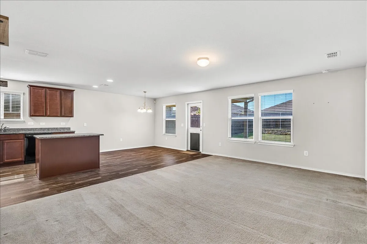 Single Family Residence For Sale in Denton County , 1416 Trace Drive, Aubrey, Texas 76227, 3 Bedroom, 2 Bathroom, 2 Garage spaces, 1,437 Sqft, built in 2019, mls#21355398, Real Estate Agent in Aubrey, Homes For Sale in Denton county, Homes For Sale in Aubrey, Realtor in Aubrey Texas, Real Estate Brokerage Independent Realty Texas, Luminita Cordes Realtor