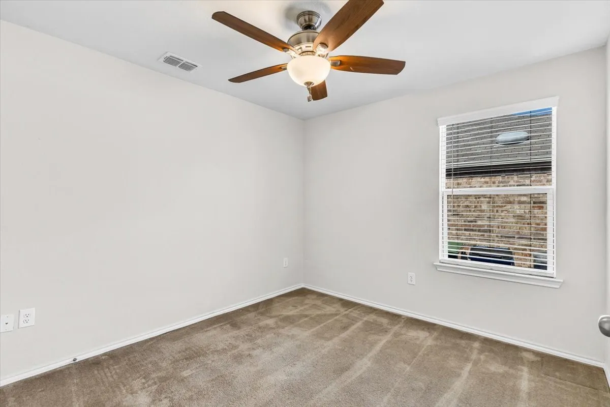 Single Family Residence For Sale in Denton County , 1416 Trace Drive, Aubrey, Texas 76227, 3 Bedroom, 2 Bathroom, 2 Garage spaces, 1,437 Sqft, built in 2019, mls#21355398, Real Estate Agent in Aubrey, Homes For Sale in Denton county, Homes For Sale in Aubrey, Realtor in Aubrey Texas, Real Estate Brokerage Independent Realty Texas, Luminita Cordes Realtor