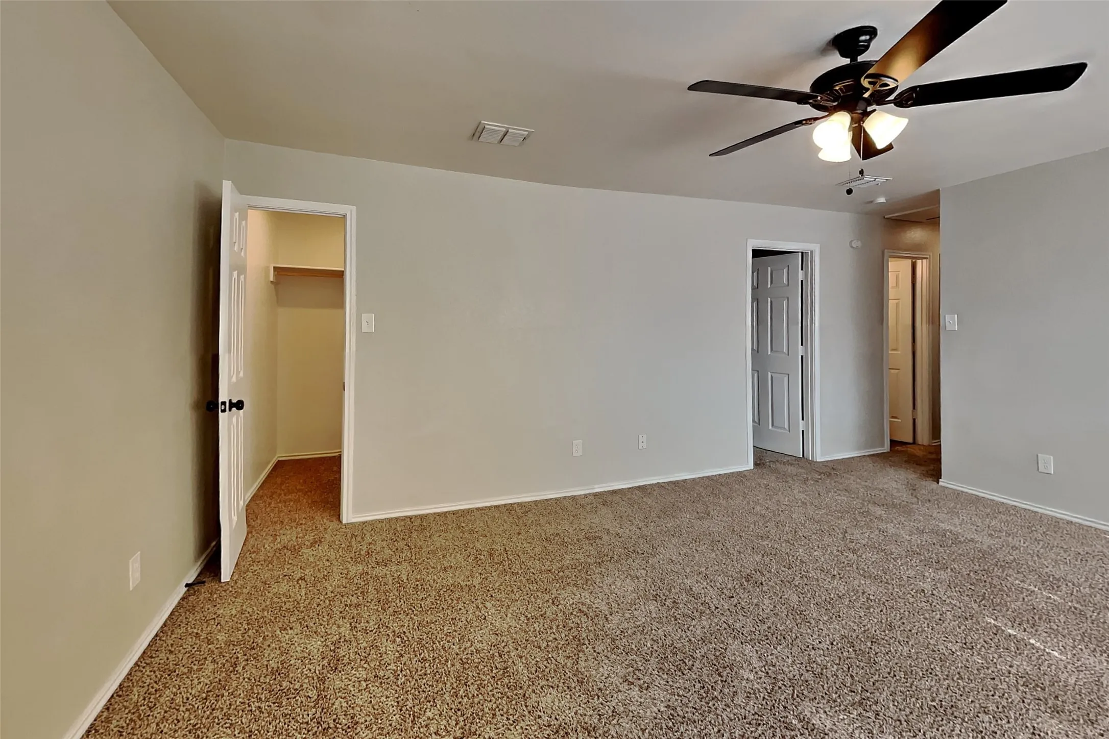 Single Family Residence For Rent in Tarrant County , 8525 Jackson Way, Fort Worth, Texas 76244, 4 Bedroom, 3 Bathroom, 2 Garage spaces, 2,225 Sqft, built in 1999, mls#21364166, Real Estate Agent in Fort Worth, Homes For Rent in Tarrant county, Homes For Rent in Fort Worth, Realtor in Fort Worth Texas, Real Estate Brokerage Independent Realty Texas, Luminita Cordes Realtor