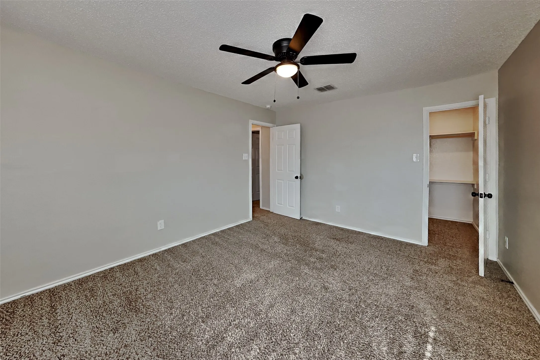 Single Family Residence For Rent in Tarrant County , 8525 Jackson Way, Fort Worth, Texas 76244, 4 Bedroom, 3 Bathroom, 2 Garage spaces, 2,225 Sqft, built in 1999, mls#21364166, Real Estate Agent in Fort Worth, Homes For Rent in Tarrant county, Homes For Rent in Fort Worth, Realtor in Fort Worth Texas, Real Estate Brokerage Independent Realty Texas, Luminita Cordes Realtor