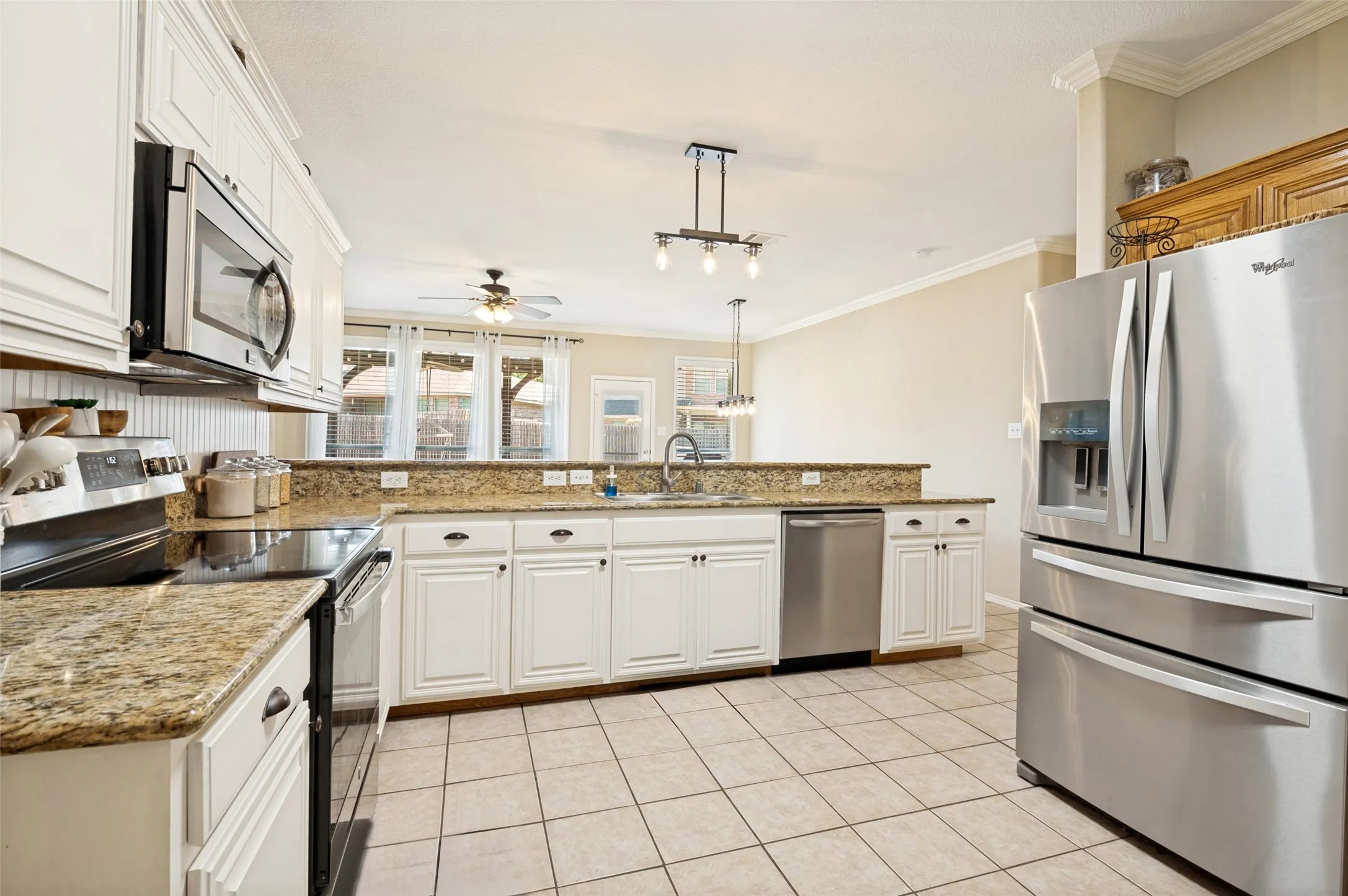 Single Family Residence For Sale in Ellis County , 702 Champlain Court, Midlothian, Texas 76065, 4 Bedroom, 3 Bathroom, 2 Garage spaces, 2,918 Sqft, built in 2004, mls#21339124, Real Estate Agent in Midlothian, Homes For Sale in Ellis county, Homes For Sale in Midlothian, Realtor in Midlothian Texas, Real Estate Brokerage Independent Realty Texas, Luminita Cordes Realtor