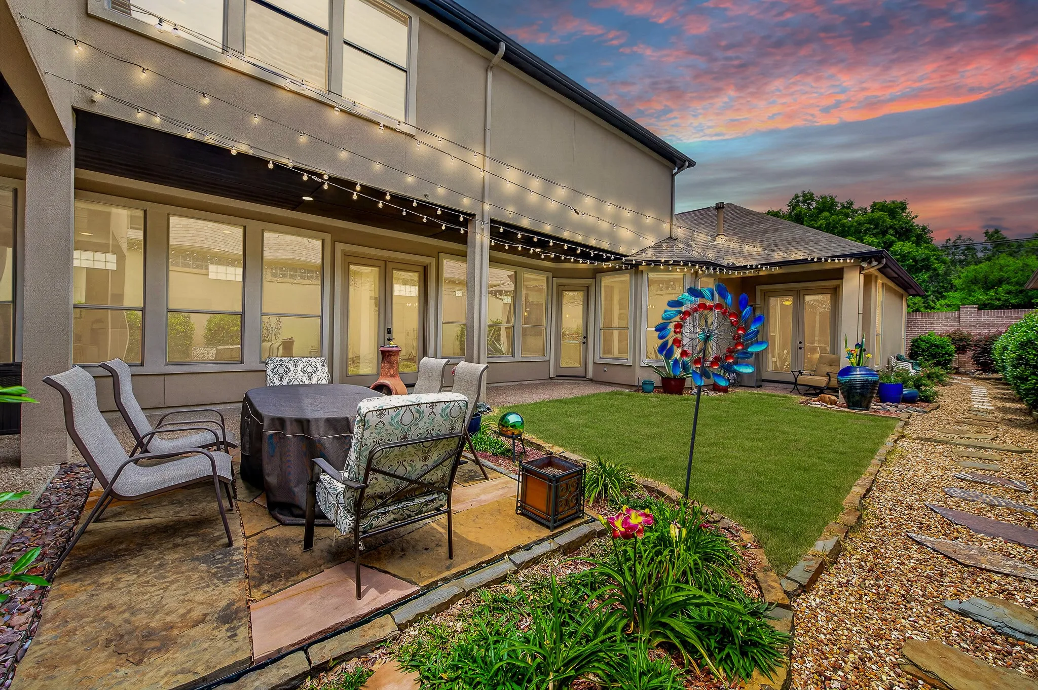 Single Family Residence For Sale in Dallas County , 3617 Vineyard Way, Farmers Branch, Texas 75234, 4 Bedroom, 5 Bathroom, 2 Garage spaces, 4,033 Sqft, built in 2007, mls#21363772, Real Estate Agent in Farmers Branch, Homes For Sale in Dallas county, Homes For Sale in Farmers Branch, Realtor in Farmers Branch Texas, Real Estate Brokerage Independent Realty Texas, Luminita Cordes Realtor