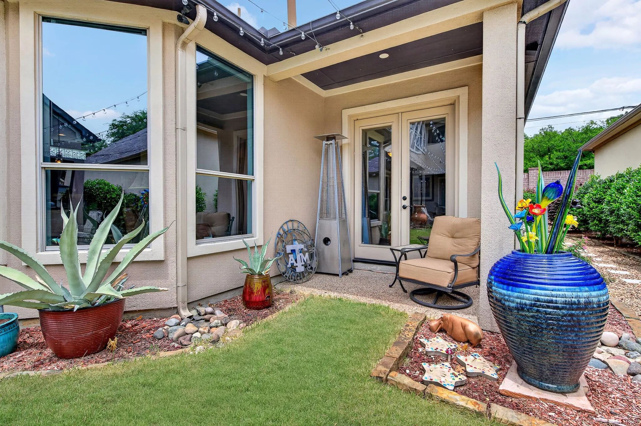 Single Family Residence For Sale in Dallas County , 3617 Vineyard Way, Farmers Branch, Texas 75234, 4 Bedroom, 5 Bathroom, 2 Garage spaces, 4,033 Sqft, built in 2007, mls#21363772, Real Estate Agent in Farmers Branch, Homes For Sale in Dallas county, Homes For Sale in Farmers Branch, Realtor in Farmers Branch Texas, Real Estate Brokerage Independent Realty Texas, Luminita Cordes Realtor