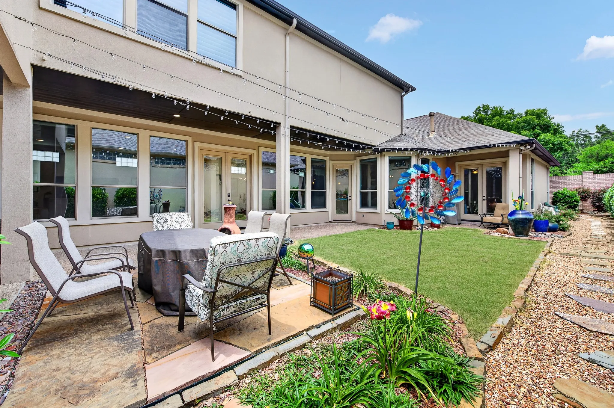 Single Family Residence For Sale in Dallas County , 3617 Vineyard Way, Farmers Branch, Texas 75234, 4 Bedroom, 5 Bathroom, 2 Garage spaces, 4,033 Sqft, built in 2007, mls#21363772, Real Estate Agent in Farmers Branch, Homes For Sale in Dallas county, Homes For Sale in Farmers Branch, Realtor in Farmers Branch Texas, Real Estate Brokerage Independent Realty Texas, Luminita Cordes Realtor