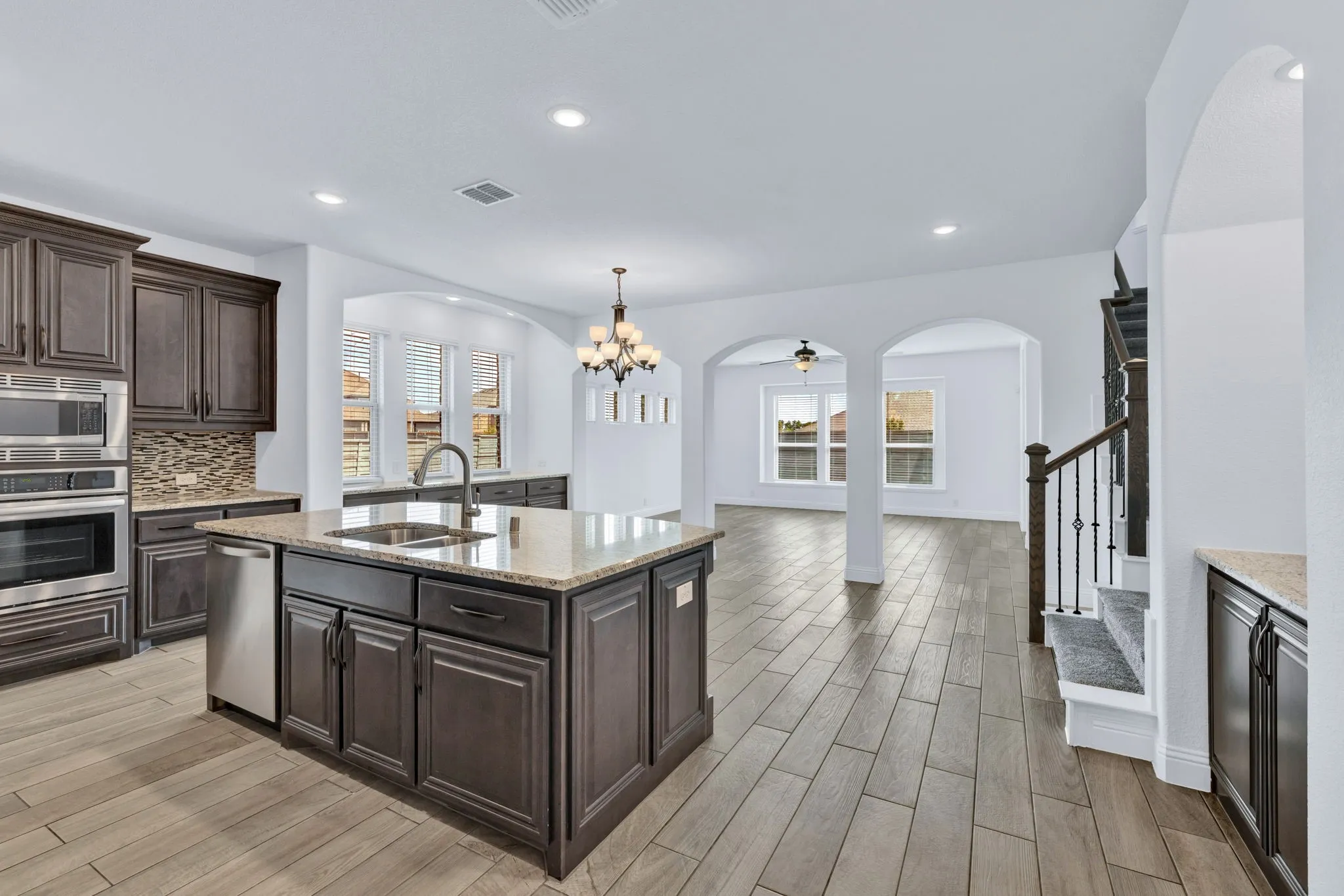 Single Family Residence For Sale in Denton County , 7521 Windy Meadow Drive, Little Elm, Texas 76227, 4 Bedroom, 4 Bathroom, 2 Garage spaces, 3,236 Sqft, built in 2021, mls#21363682, Real Estate Agent in Little Elm, Homes For Sale in Denton county, Homes For Sale in Little Elm, Realtor in Little Elm Texas, Real Estate Brokerage Independent Realty Texas, Luminita Cordes Realtor