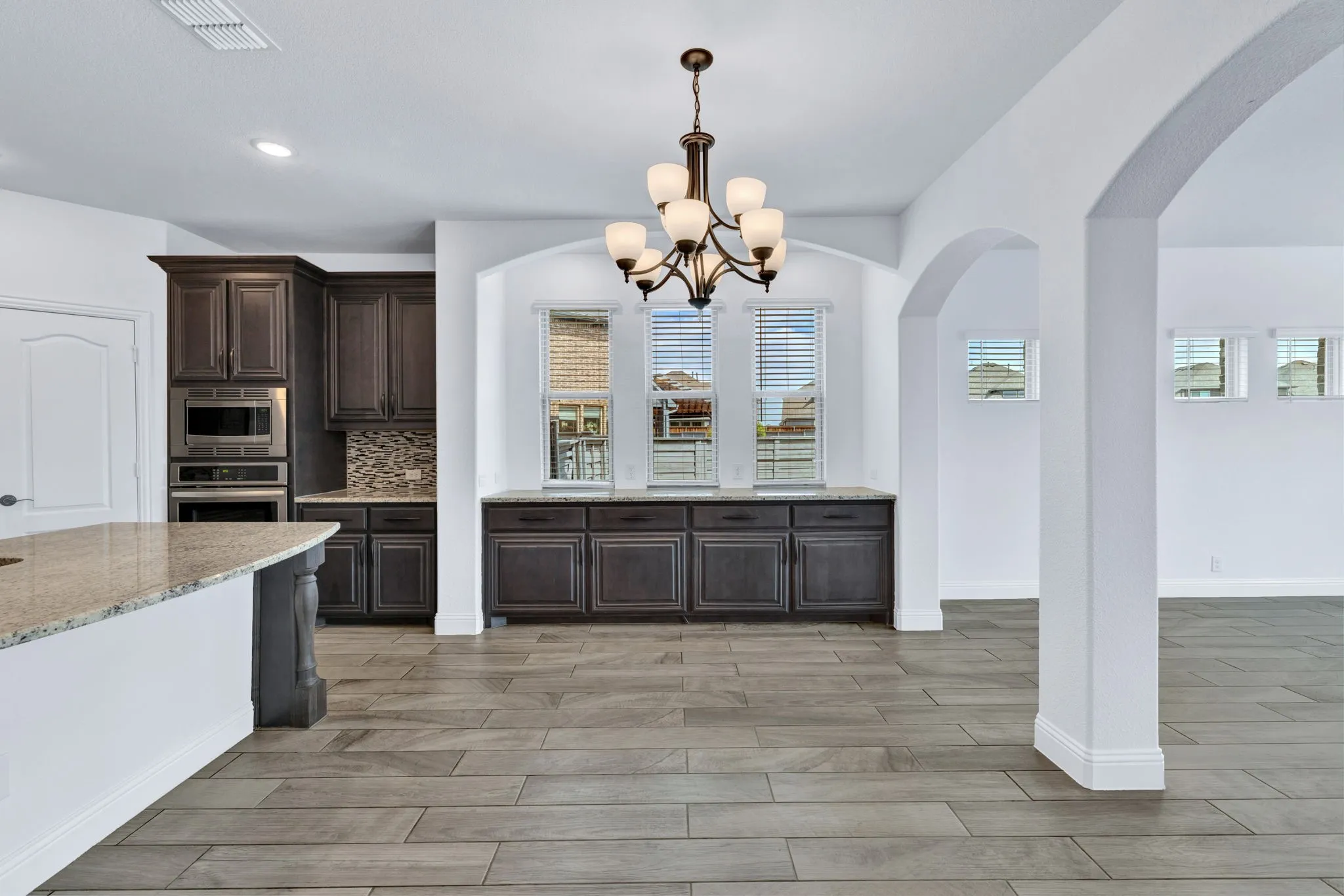 Single Family Residence For Sale in Denton County , 7521 Windy Meadow Drive, Little Elm, Texas 76227, 4 Bedroom, 4 Bathroom, 2 Garage spaces, 3,236 Sqft, built in 2021, mls#21363682, Real Estate Agent in Little Elm, Homes For Sale in Denton county, Homes For Sale in Little Elm, Realtor in Little Elm Texas, Real Estate Brokerage Independent Realty Texas, Luminita Cordes Realtor