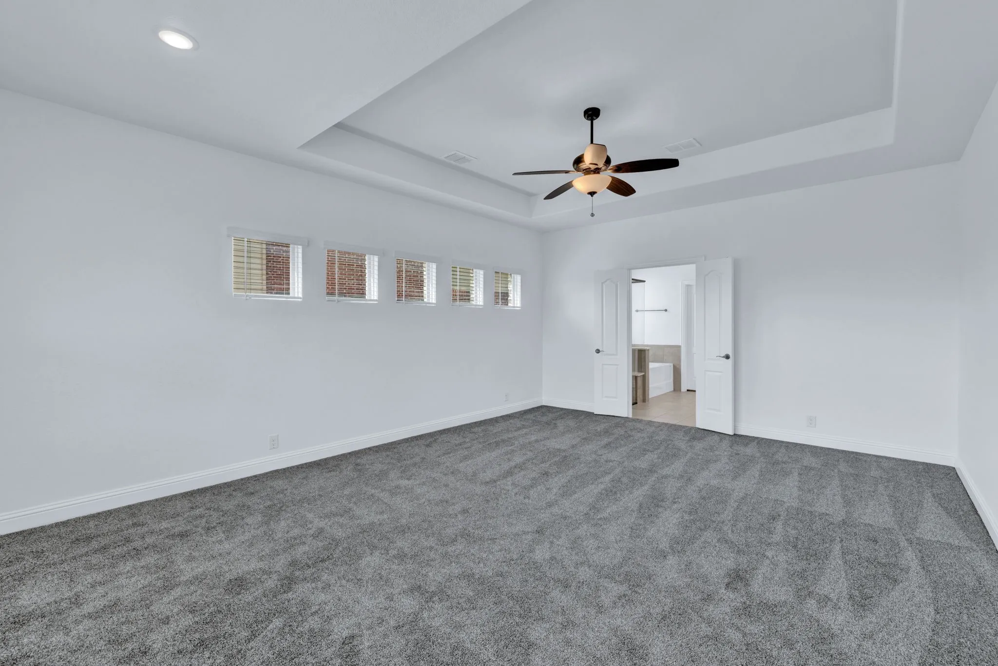 Single Family Residence For Sale in Denton County , 7521 Windy Meadow Drive, Little Elm, Texas 76227, 4 Bedroom, 4 Bathroom, 2 Garage spaces, 3,236 Sqft, built in 2021, mls#21363682, Real Estate Agent in Little Elm, Homes For Sale in Denton county, Homes For Sale in Little Elm, Realtor in Little Elm Texas, Real Estate Brokerage Independent Realty Texas, Luminita Cordes Realtor