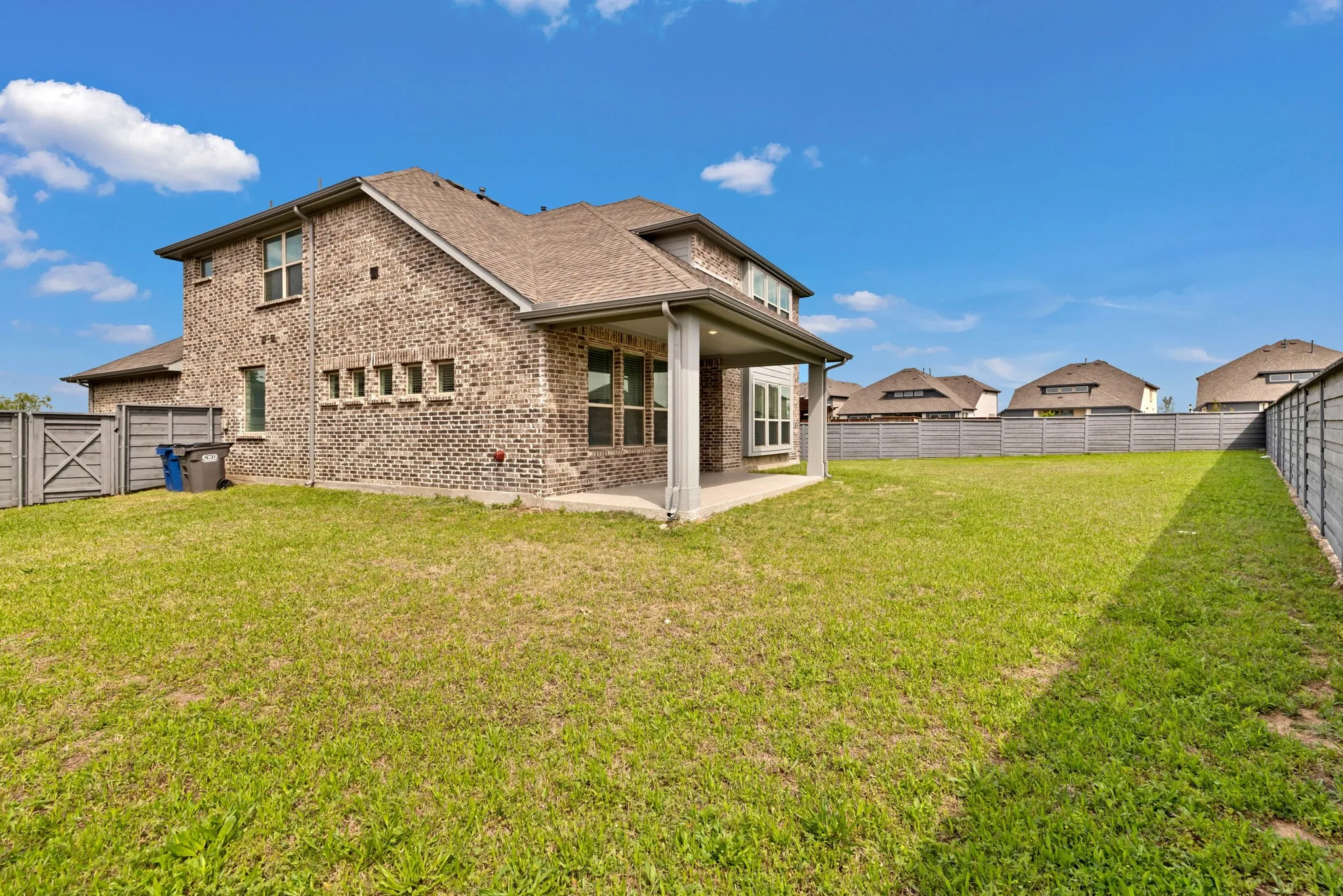 Single Family Residence For Sale in Denton County , 7521 Windy Meadow Drive, Little Elm, Texas 76227, 4 Bedroom, 4 Bathroom, 2 Garage spaces, 3,236 Sqft, built in 2021, mls#21363682, Real Estate Agent in Little Elm, Homes For Sale in Denton county, Homes For Sale in Little Elm, Realtor in Little Elm Texas, Real Estate Brokerage Independent Realty Texas, Luminita Cordes Realtor