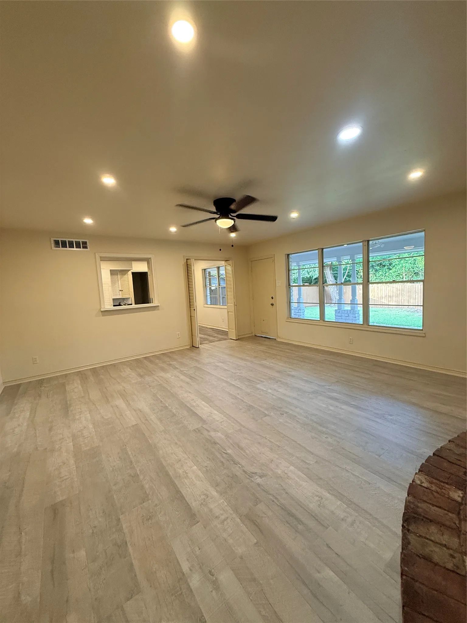 Single Family Residence For Sale in Dallas County , 11308 Valleydale Drive, Dallas, Texas 75230, 3 Bedroom, 2 Bathroom, 2 Garage spaces, 2,349 Sqft, built in 1959, mls#21364159, Real Estate Agent in Dallas, Homes For Sale in Dallas county, Homes For Sale in Dallas, Realtor in Dallas Texas, Real Estate Brokerage Independent Realty Texas, Luminita Cordes Realtor