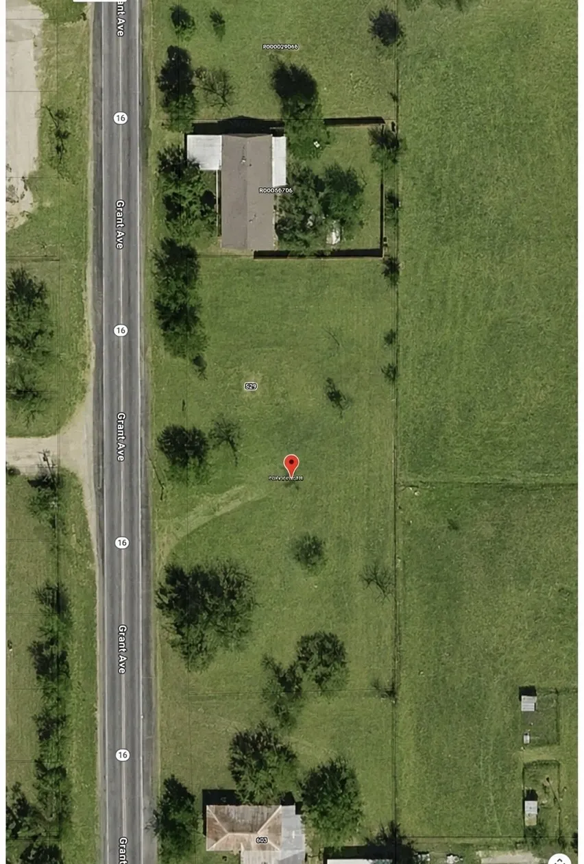 Unimproved Land For Sale in Palo Pinto County , 529 Grant Avenue, Strawn, Texas 76475, 0, 0, Garage spaces, 0 Sqft, built in 0, mls#21364143, Real Estate Agent in Strawn, Homes For Sale in Palo Pinto county, Homes For Sale in Strawn, Realtor in Strawn Texas, Real Estate Brokerage Independent Realty Texas, Luminita Cordes Realtor