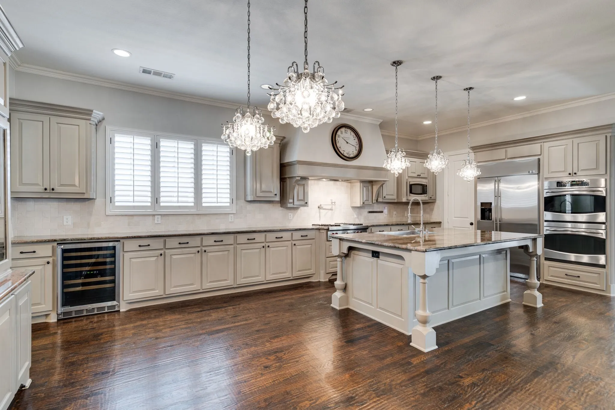 Single Family Residence For Rent in Denton County , 5000 Dickens Lane, Carrollton, Texas 75010, 4 Bedroom, 7 Bathroom, 3 Garage spaces, 4,863 Sqft, built in 2008, mls#21363866, Real Estate Agent in Carrollton, Homes For Rent in Denton county, Homes For Rent in Carrollton, Realtor in Carrollton Texas, Real Estate Brokerage Independent Realty Texas, Luminita Cordes Realtor