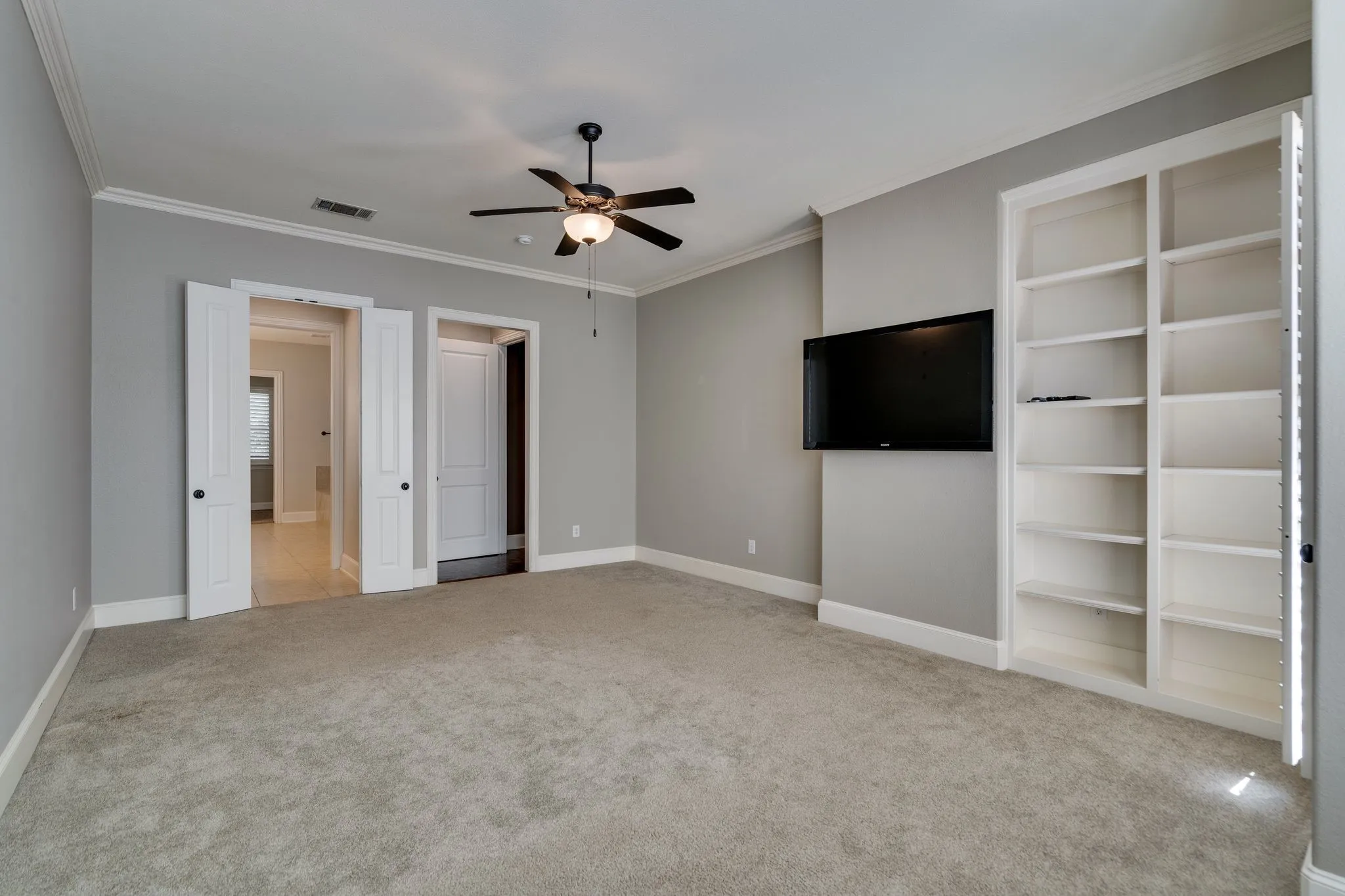 Single Family Residence For Rent in Denton County , 5000 Dickens Lane, Carrollton, Texas 75010, 4 Bedroom, 7 Bathroom, 3 Garage spaces, 4,863 Sqft, built in 2008, mls#21363866, Real Estate Agent in Carrollton, Homes For Rent in Denton county, Homes For Rent in Carrollton, Realtor in Carrollton Texas, Real Estate Brokerage Independent Realty Texas, Luminita Cordes Realtor