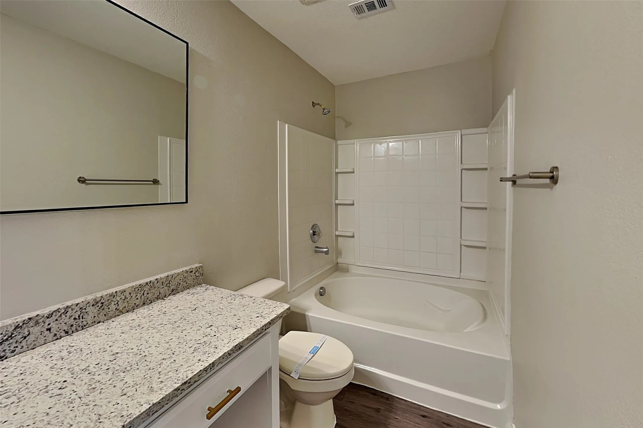 Single Family Residence For Rent in Tarrant County , 3040 Spotted Owl Drive, Fort Worth, Texas 76244, 3 Bedroom, 2 Bathroom, 2 Garage spaces, 1,414 Sqft, built in 2005, mls#21364191, Real Estate Agent in Fort Worth, Homes For Rent in Tarrant county, Homes For Rent in Fort Worth, Realtor in Fort Worth Texas, Real Estate Brokerage Independent Realty Texas, Luminita Cordes Realtor