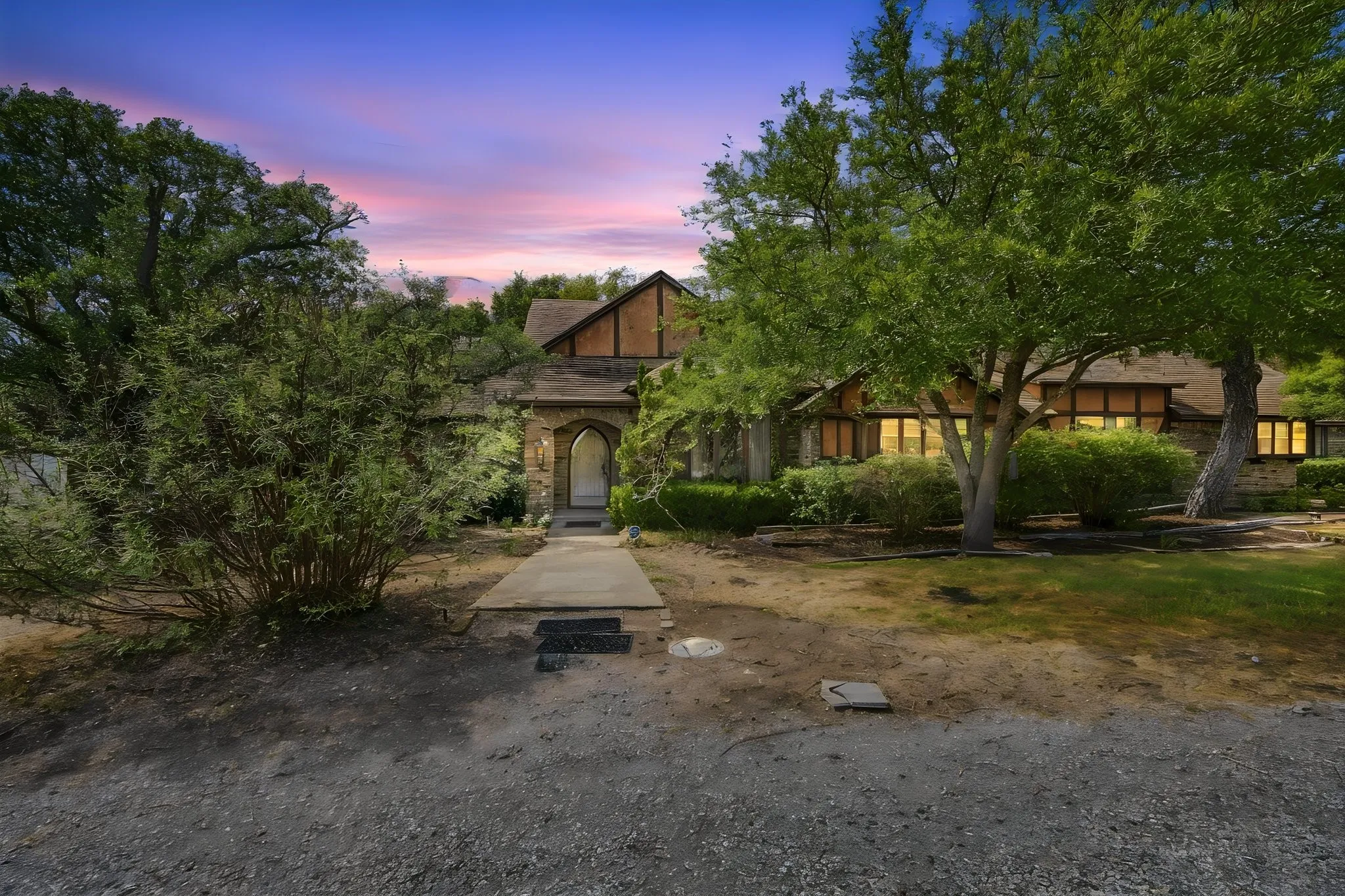 Twilight of 7210 Shiloh Rd.