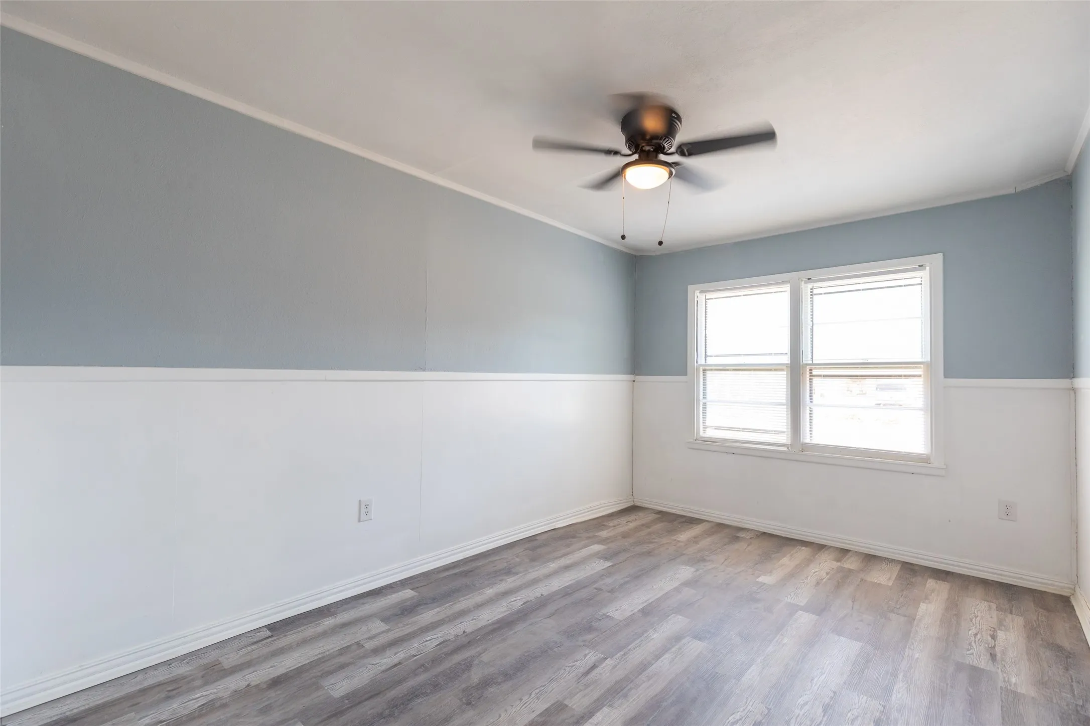Single Family Residence For Sale in Taylor County , 2142 N Mockingbird Lane, Abilene, Texas 79603, 3 Bedroom, 2 Bathroom, Garage spaces, 1,271 Sqft, built in 1955, mls#21364118, Real Estate Agent in Abilene, Homes For Sale in Taylor county, Homes For Sale in Abilene, Realtor in Abilene Texas, Real Estate Brokerage Independent Realty Texas, Luminita Cordes Realtor