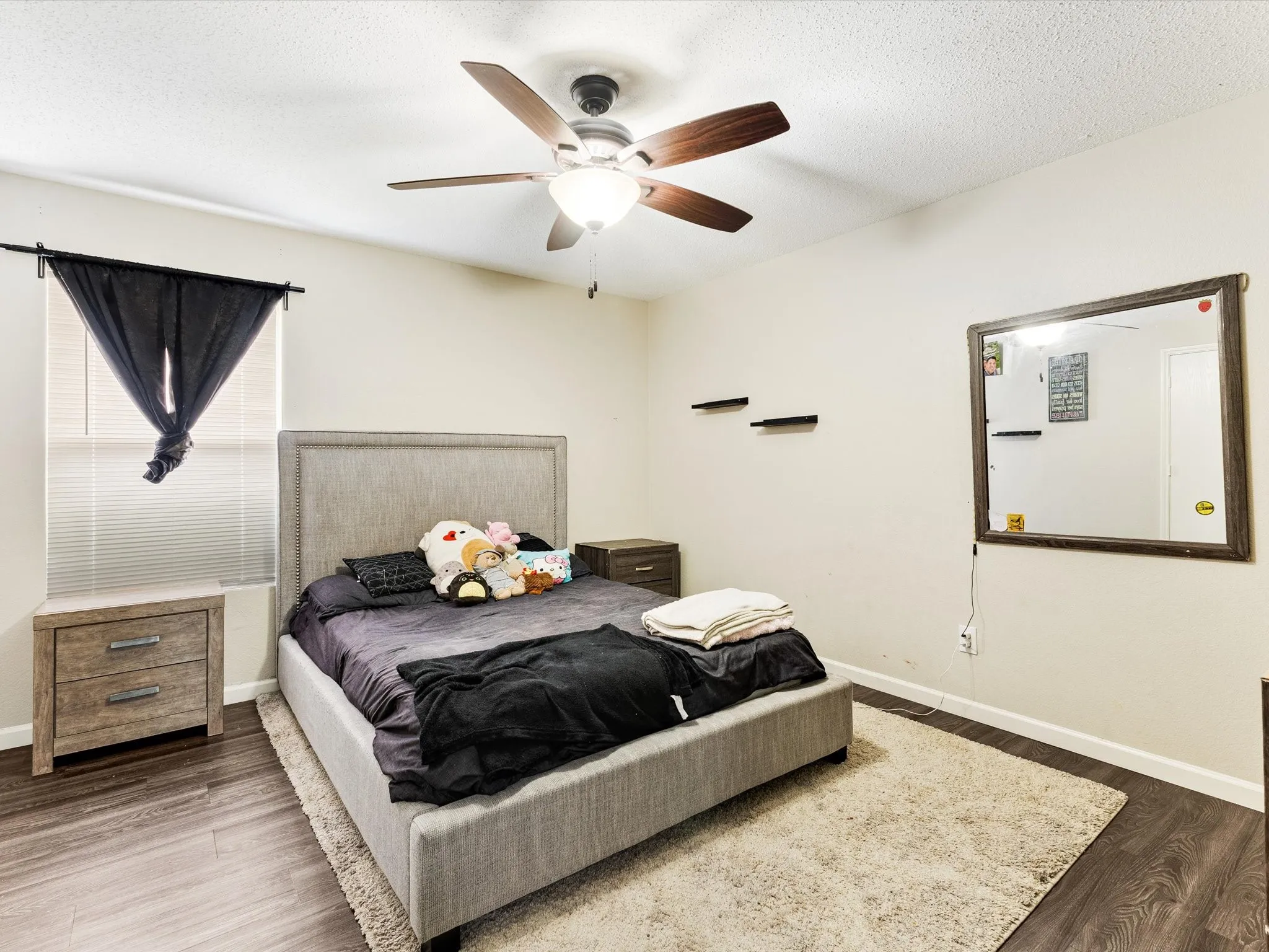 Single Family Residence For Sale in Denton County , 2120 Shawnee Trail, Fort Worth, Texas 76247, 3 Bedroom, 2 Bathroom, 2 Garage spaces, 1,701 Sqft, built in 2003, mls#21364222, Real Estate Agent in Fort Worth, Homes For Sale in Denton county, Homes For Sale in Fort Worth, Realtor in Fort Worth Texas, Real Estate Brokerage Independent Realty Texas, Luminita Cordes Realtor