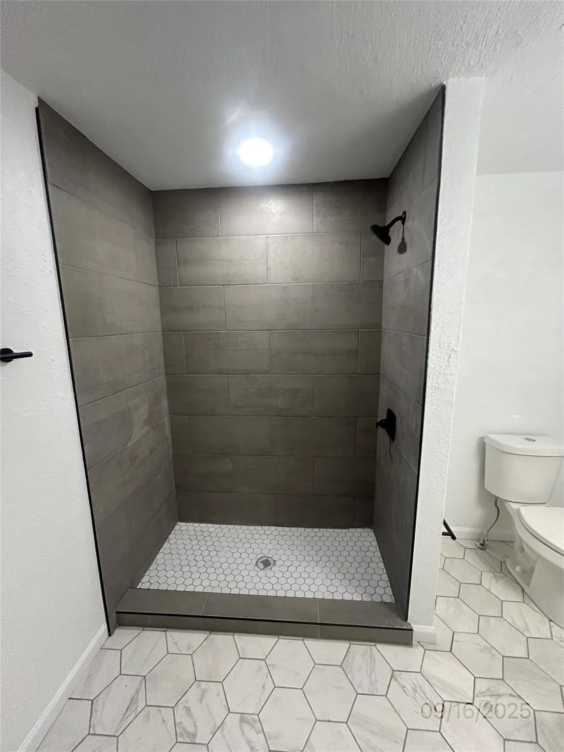 Single Family Residence For Rent in Erath County , 515 N Donna, Stephenville, Texas 76401, 3 Bedroom, 2 Bathroom, Garage spaces, 1,345 Sqft, built in 1945, mls#21364223, Real Estate Agent in Stephenville, Homes For Rent in Erath county, Homes For Rent in Stephenville, Realtor in Stephenville Texas, Real Estate Brokerage Independent Realty Texas, Luminita Cordes Realtor