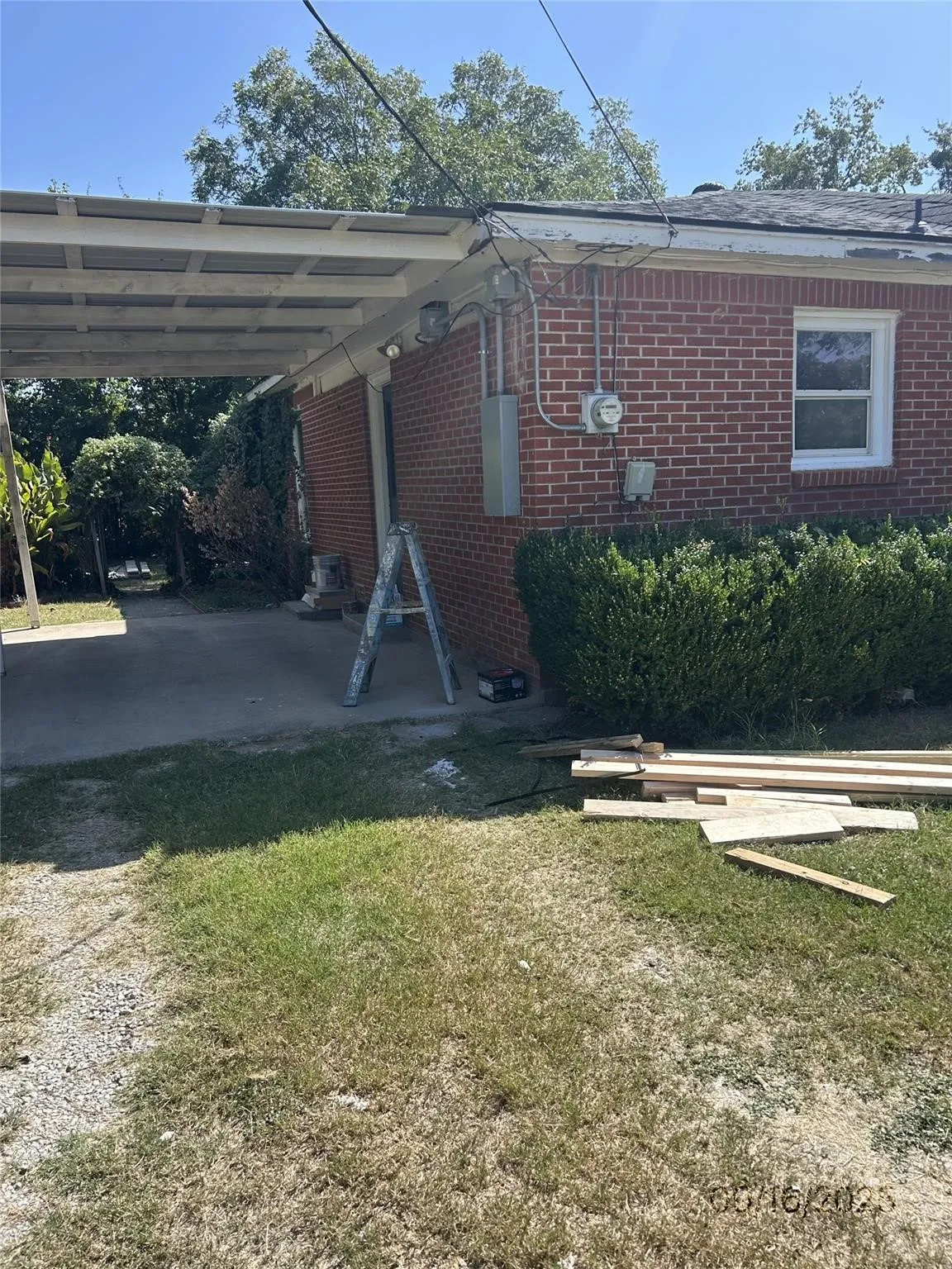 Single Family Residence For Rent in Erath County , 515 N Donna, Stephenville, Texas 76401, 3 Bedroom, 2 Bathroom, Garage spaces, 1,345 Sqft, built in 1945, mls#21364223, Real Estate Agent in Stephenville, Homes For Rent in Erath county, Homes For Rent in Stephenville, Realtor in Stephenville Texas, Real Estate Brokerage Independent Realty Texas, Luminita Cordes Realtor