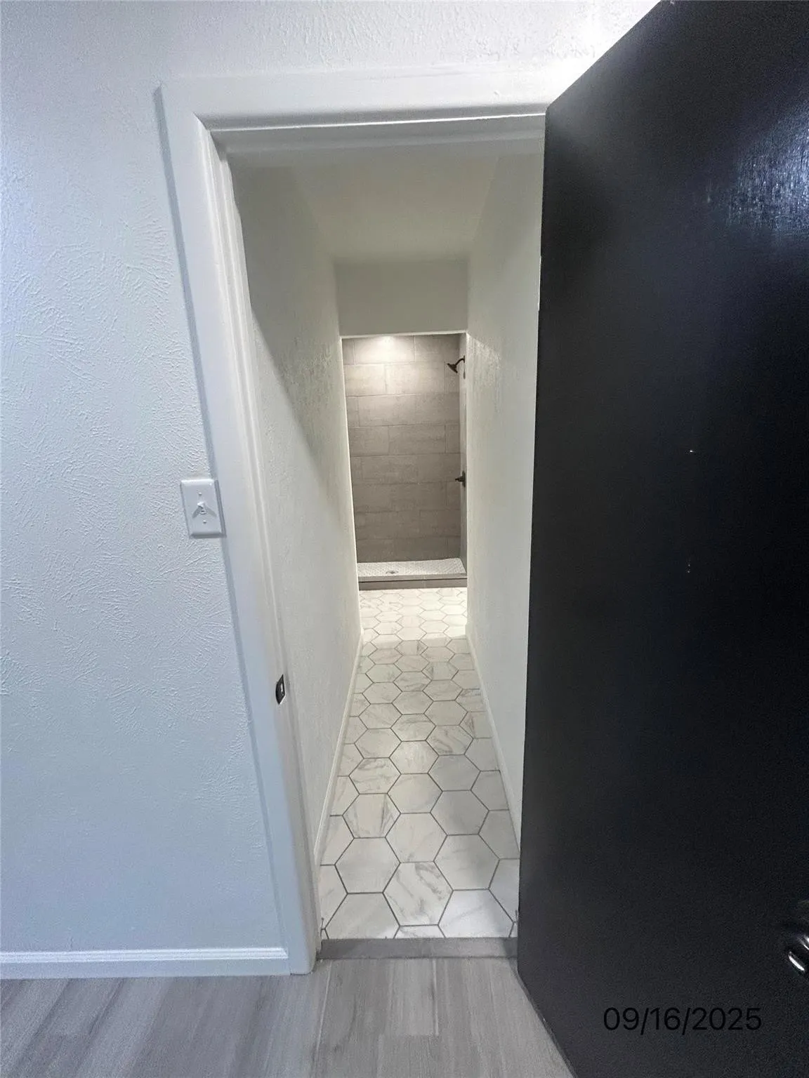 Single Family Residence For Rent in Erath County , 515 N Donna, Stephenville, Texas 76401, 3 Bedroom, 2 Bathroom, Garage spaces, 1,345 Sqft, built in 1945, mls#21364223, Real Estate Agent in Stephenville, Homes For Rent in Erath county, Homes For Rent in Stephenville, Realtor in Stephenville Texas, Real Estate Brokerage Independent Realty Texas, Luminita Cordes Realtor
