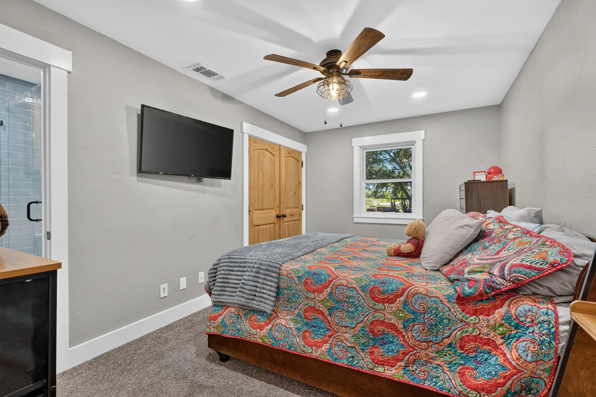 Farm For Sale in Comanche County , 5787 HWY 377/67 Highway, Comanche, Texas 76442, 4 Bedroom, 4 Bathroom, Garage spaces, 3,223 Sqft, built in 2021, Price $925,000, mls#21363905, Real Estate Agent in Comanche, Homes For Sale in Comanche county, Homes For Sale in Comanche, Realtor in Comanche Texas, Real Estate Brokerage Independent Realty Texas, Luminita Cordes Realtor