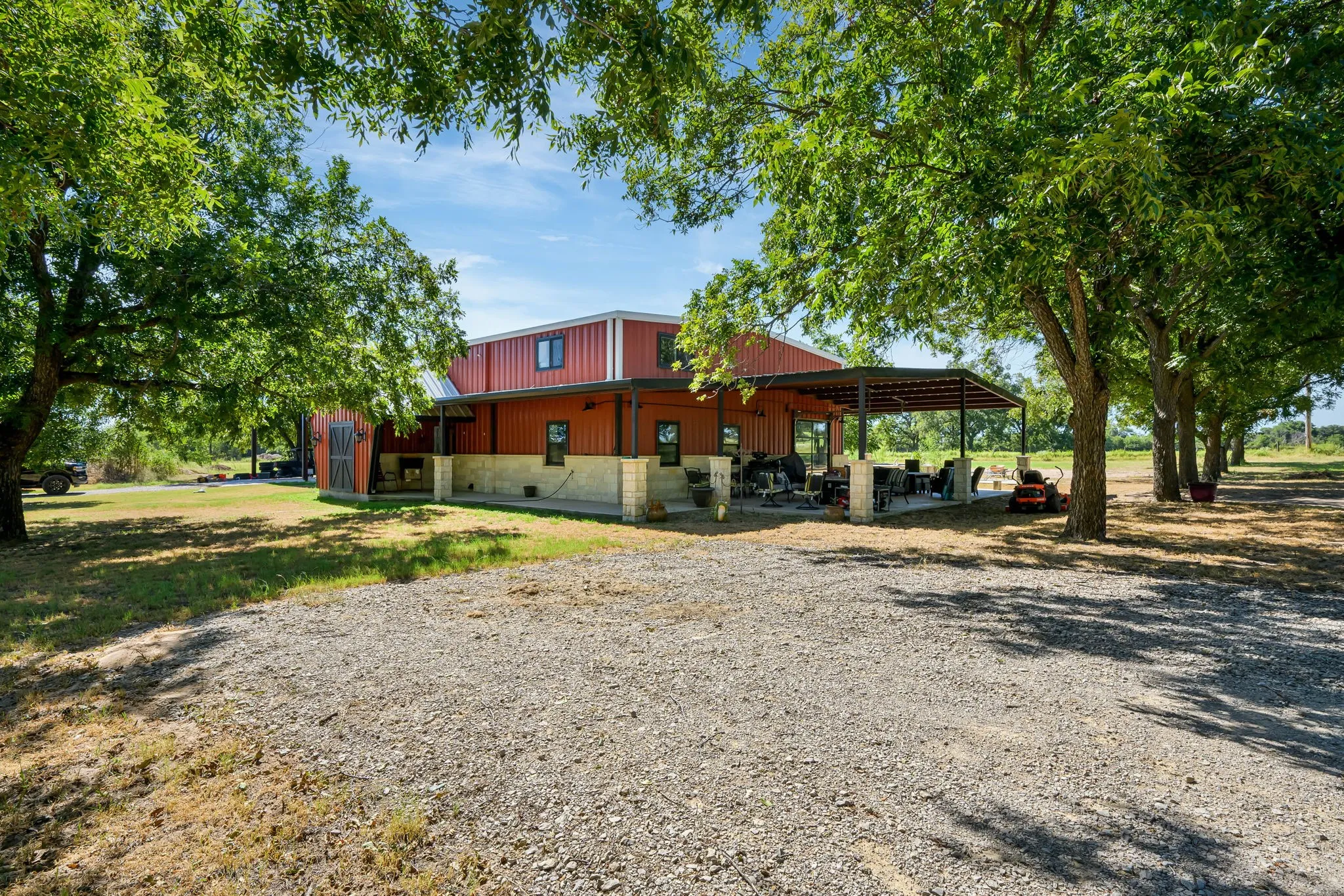 Farm For Sale in Comanche County , 5787 HWY 377/67 Highway, Comanche, Texas 76442, 4 Bedroom, 4 Bathroom, Garage spaces, 3,223 Sqft, built in 2021, Price $925,000, mls#21363905, Real Estate Agent in Comanche, Homes For Sale in Comanche county, Homes For Sale in Comanche, Realtor in Comanche Texas, Real Estate Brokerage Independent Realty Texas, Luminita Cordes Realtor