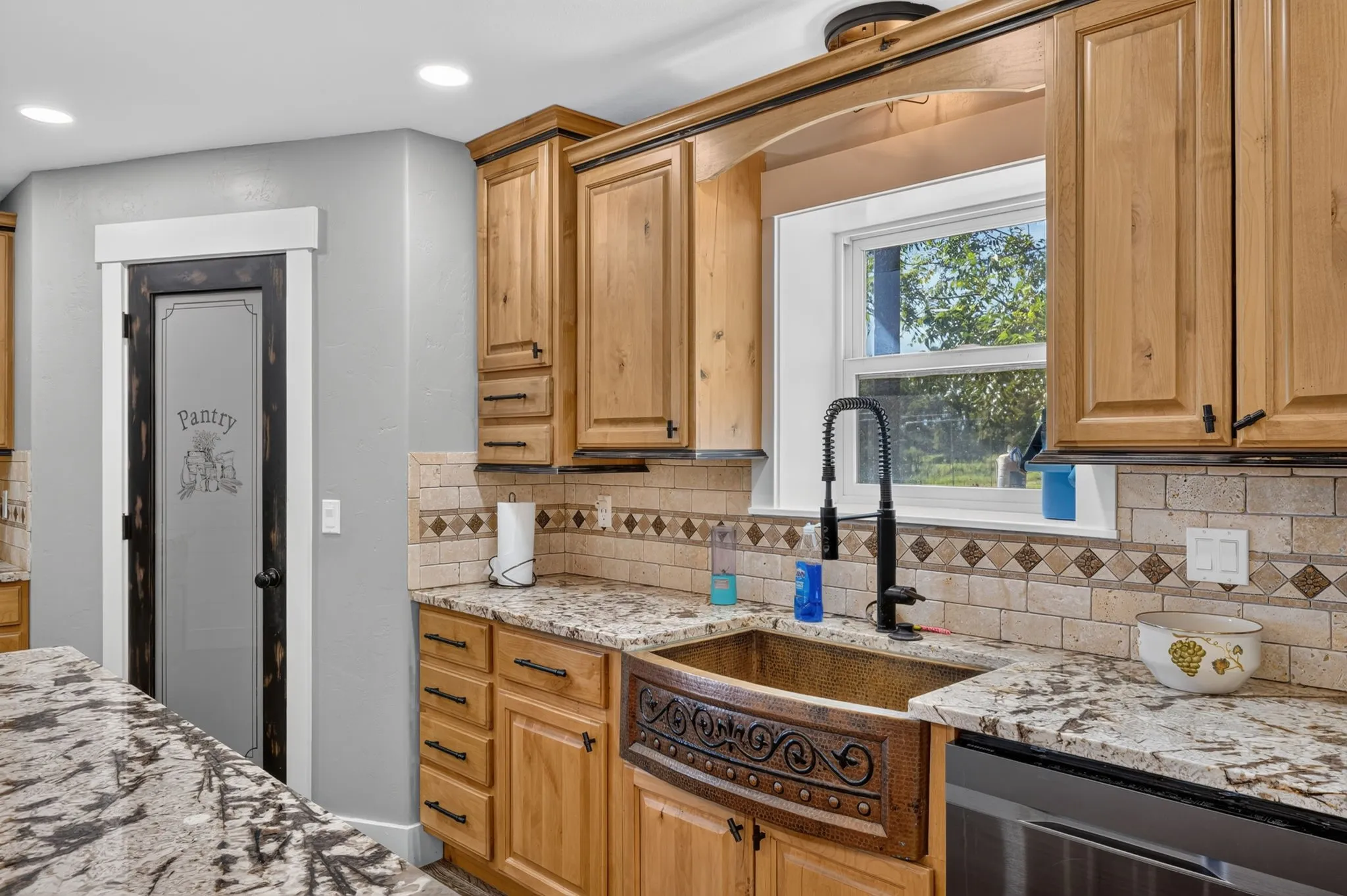 Farm For Sale in Comanche County , 5787 HWY 377/67 Highway, Comanche, Texas 76442, 4 Bedroom, 4 Bathroom, Garage spaces, 3,223 Sqft, built in 2021, Price $925,000, mls#21363905, Real Estate Agent in Comanche, Homes For Sale in Comanche county, Homes For Sale in Comanche, Realtor in Comanche Texas, Real Estate Brokerage Independent Realty Texas, Luminita Cordes Realtor
