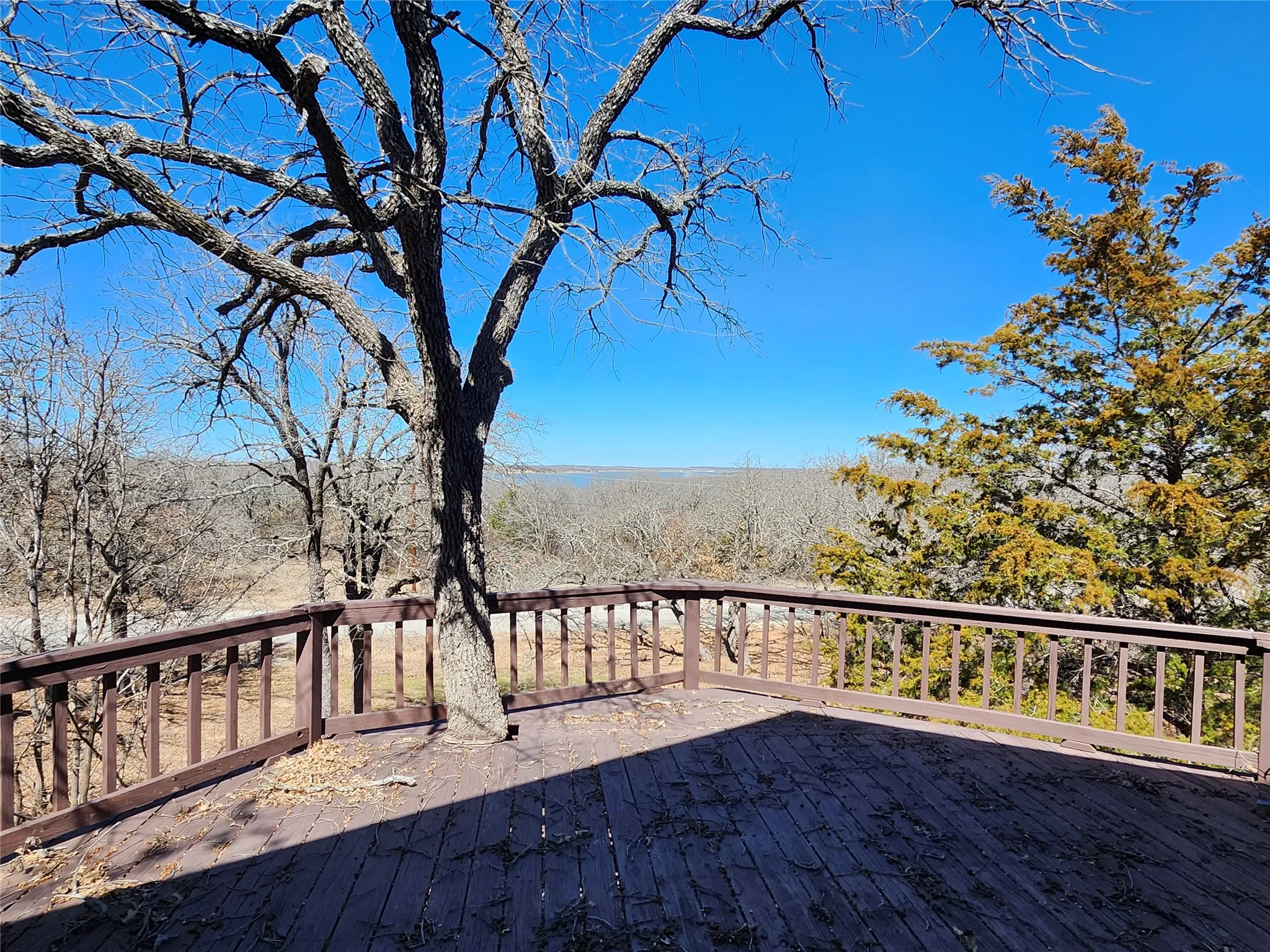 Single Family Residence For Sale in Montague County , 380 Nocona Drive, Nocona, Texas 76255, 3 Bedroom, 2 Bathroom, Garage spaces, 1,092 Sqft, built in 1977, Price $169,900, mls#21364050, Real Estate Agent in Nocona, Homes For Sale in Montague county, Homes For Sale in Nocona, Realtor in Nocona Texas, Real Estate Brokerage Independent Realty Texas, Luminita Cordes Realtor