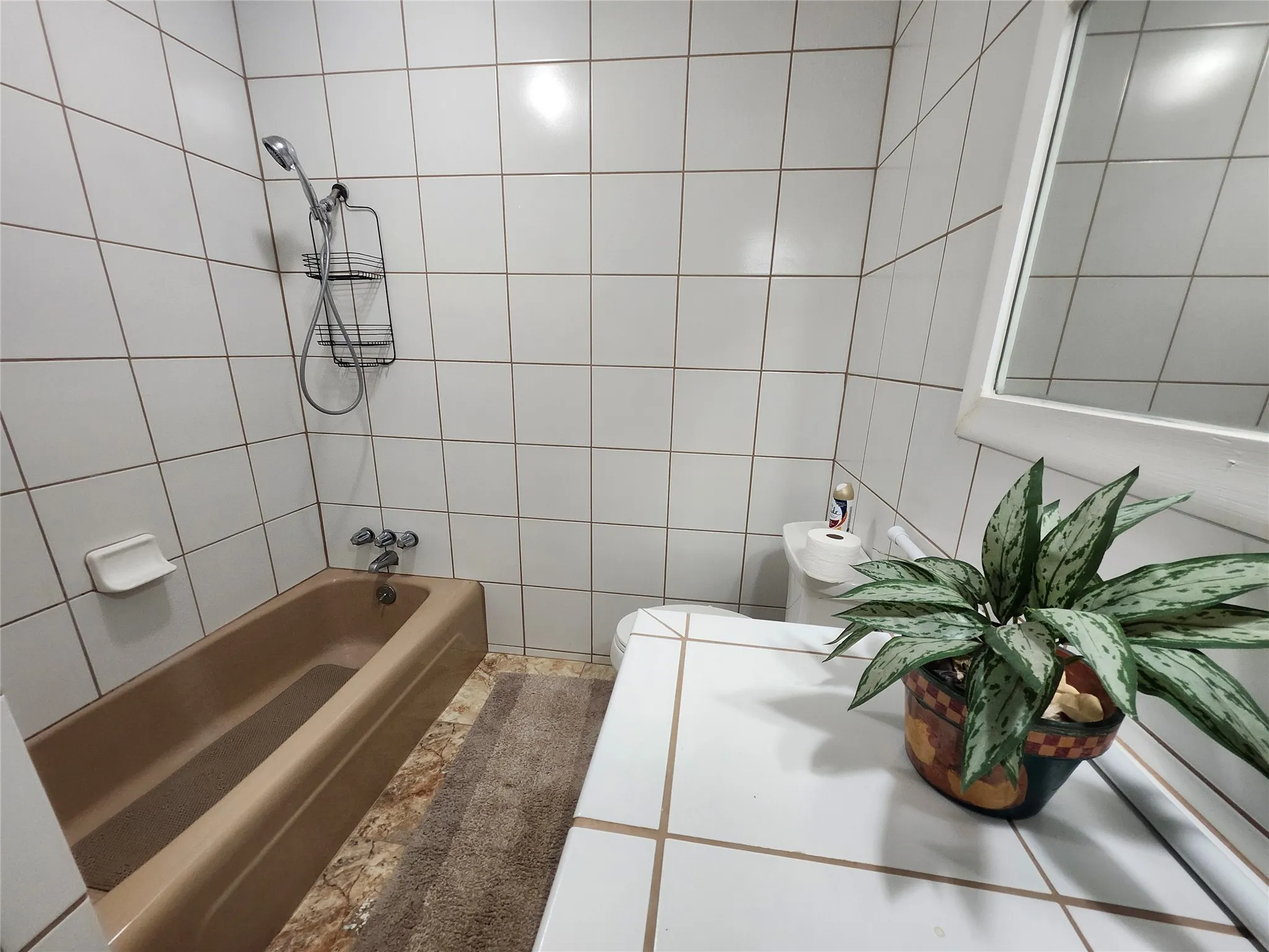Single Family Residence For Sale in Montague County , 380 Nocona Drive, Nocona, Texas 76255, 3 Bedroom, 2 Bathroom, Garage spaces, 1,092 Sqft, built in 1977, Price $169,900, mls#21364050, Real Estate Agent in Nocona, Homes For Sale in Montague county, Homes For Sale in Nocona, Realtor in Nocona Texas, Real Estate Brokerage Independent Realty Texas, Luminita Cordes Realtor