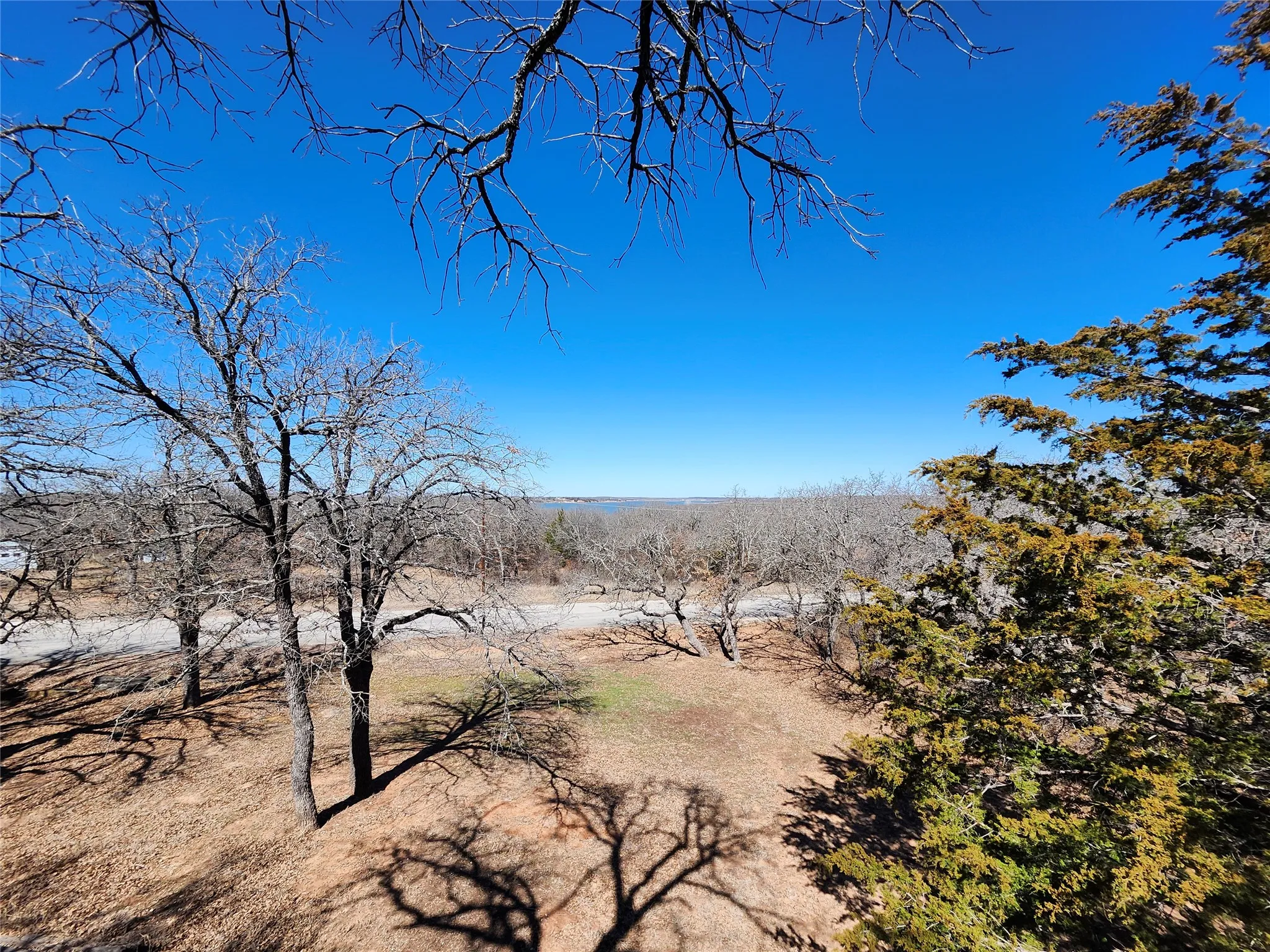 Single Family Residence For Sale in Montague County , 380 Nocona Drive, Nocona, Texas 76255, 3 Bedroom, 2 Bathroom, Garage spaces, 1,092 Sqft, built in 1977, Price $169,900, mls#21364050, Real Estate Agent in Nocona, Homes For Sale in Montague county, Homes For Sale in Nocona, Realtor in Nocona Texas, Real Estate Brokerage Independent Realty Texas, Luminita Cordes Realtor
