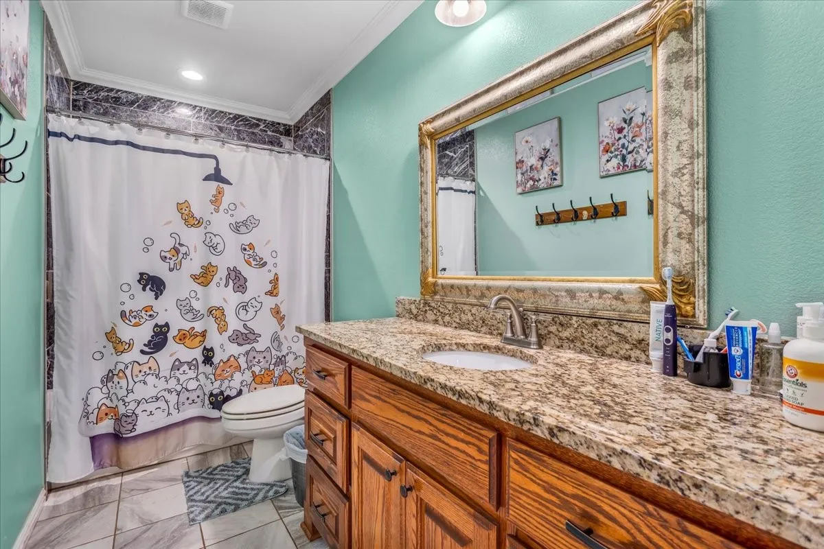 Single Family Residence For Sale in Grayson County , 812 E Mcgee Street, Sherman, Texas 75090, 3 Bedroom, 2 Bathroom, Garage spaces, 1,996 Sqft, built in 2020, mls#21364248, Real Estate Agent in Sherman, Homes For Sale in Grayson county, Homes For Sale in Sherman, Realtor in Sherman Texas, Real Estate Brokerage Independent Realty Texas, Luminita Cordes Realtor