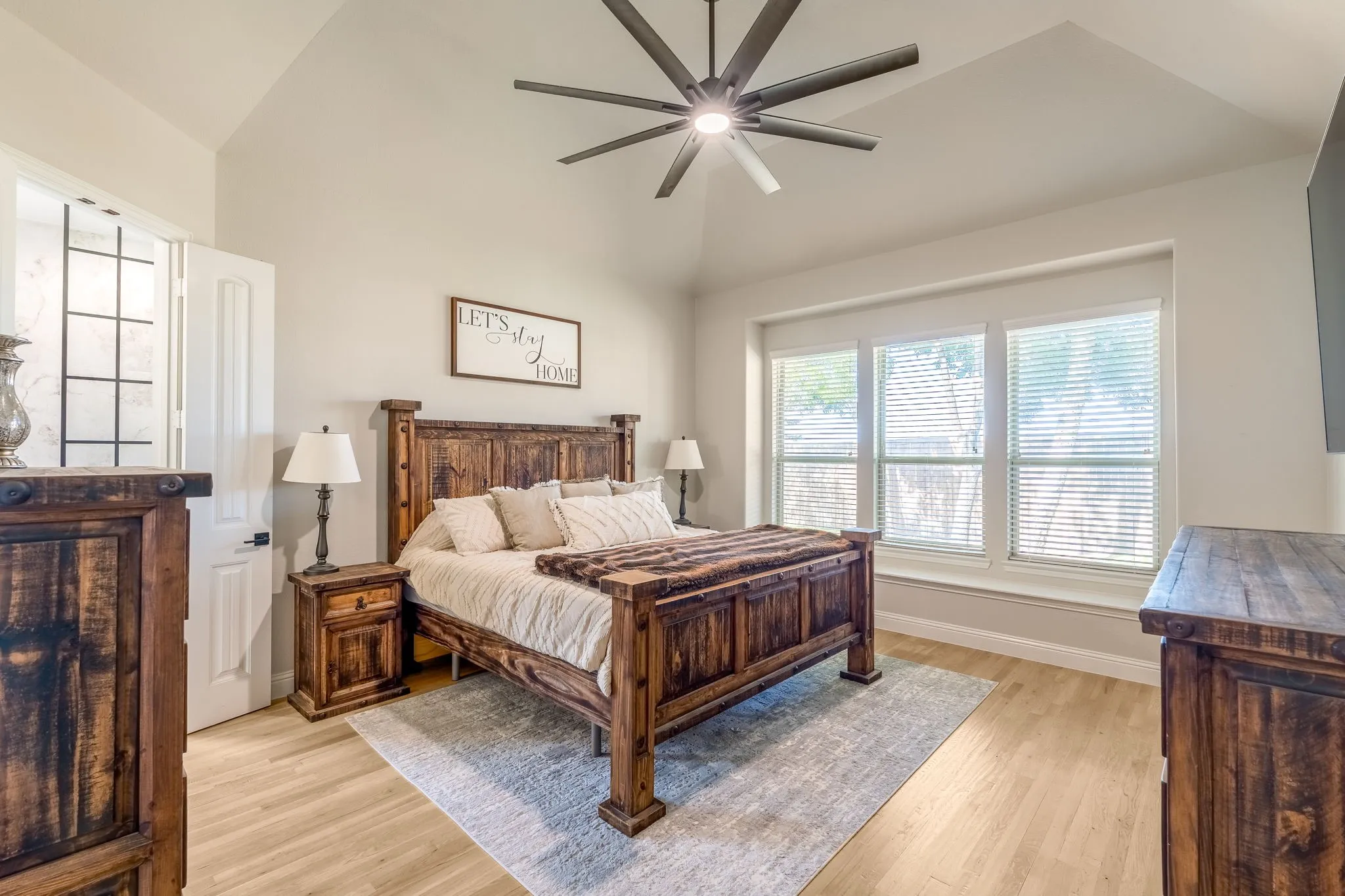 Single Family Residence For Sale in Collin County , 2602 Thayne Drive, Anna, Texas 75409, 4 Bedroom, 3 Bathroom, 3 Garage spaces, 2,515 Sqft, built in 2017, mls#21363133, Real Estate Agent in Anna, Homes For Sale in Collin county, Homes For Sale in Anna, Realtor in Anna Texas, Real Estate Brokerage Independent Realty Texas, Luminita Cordes Realtor