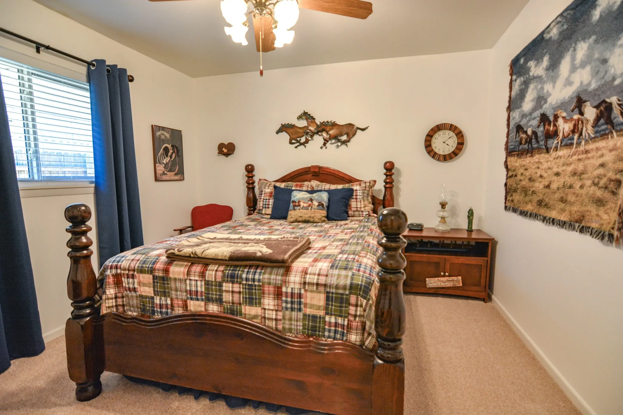 Single Family Residence For Sale in Johnson County , 1207 Lynnwood Drive, Cleburne, Texas 76033, 3 Bedroom, 2 Bathroom, 2 Garage spaces, 1,410 Sqft, built in 1969, mls#21364237, Real Estate Agent in Cleburne, Homes For Sale in Johnson county, Homes For Sale in Cleburne, Realtor in Cleburne Texas, Real Estate Brokerage Independent Realty Texas, Luminita Cordes Realtor