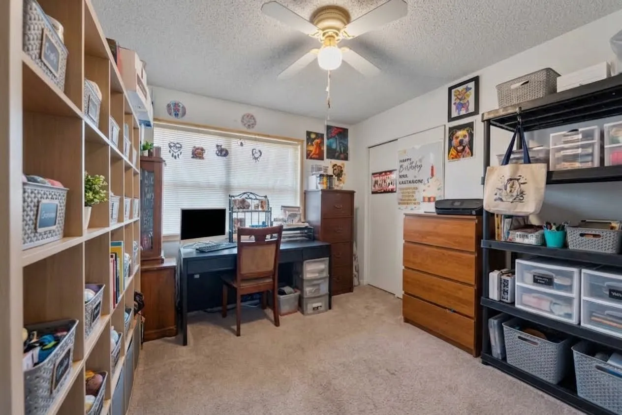 Single Family Residence For Sale in Dallas County , 915 Liberty Drive, Irving, Texas 75061, 3 Bedroom, 2 Bathroom, Garage spaces, 1,262 Sqft, built in 1955, mls#21364254, Real Estate Agent in Irving, Homes For Sale in Dallas county, Homes For Sale in Irving, Realtor in Irving Texas, Real Estate Brokerage Independent Realty Texas, Luminita Cordes Realtor