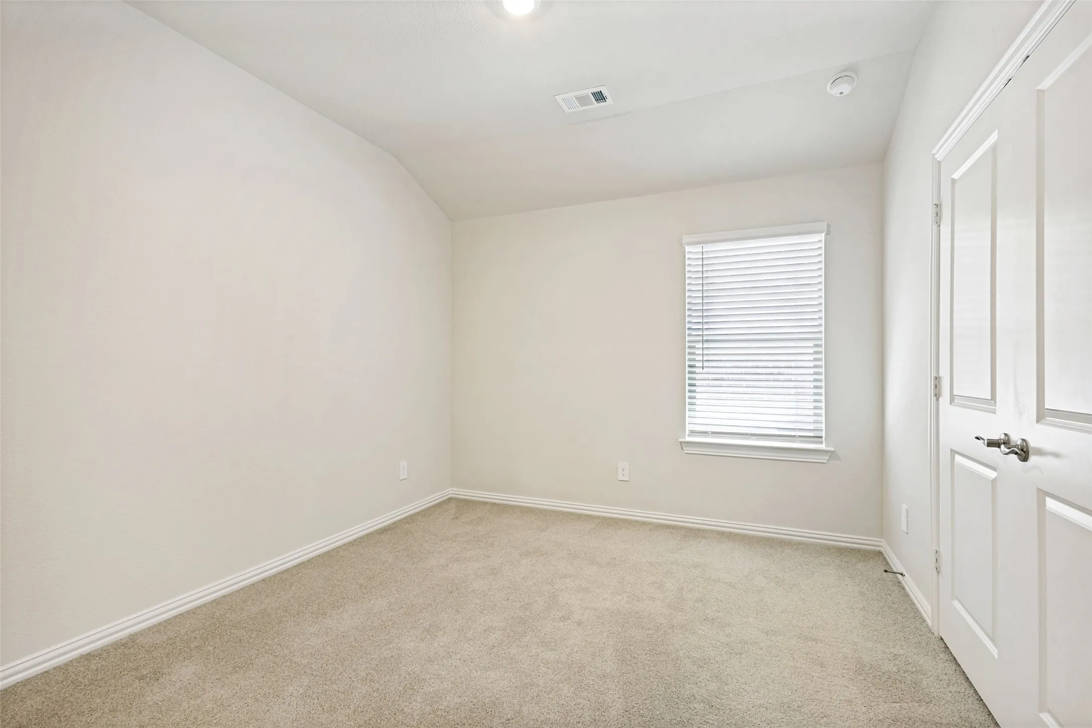 Single Family Residence For Rent in Collin County , 3407 Pat Mayse Drive, Farmersville, Texas 75442, 4 Bedroom, 3 Bathroom, 2 Garage spaces, 2,059 Sqft, built in 2025, mls#21364258, Real Estate Agent in Farmersville, Homes For Rent in Collin county, Homes For Rent in Farmersville, Realtor in Farmersville Texas, Real Estate Brokerage Independent Realty Texas, Luminita Cordes Realtor