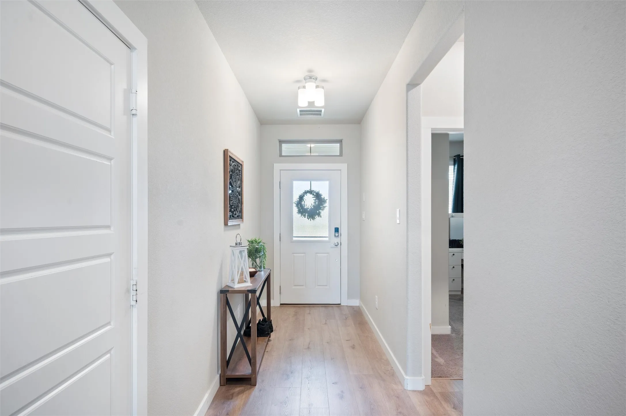 Single Family Residence For Sale in Tarrant County , 10533 Katalpa Drive, Fort Worth, Texas 76179, 5 Bedroom, 3 Bathroom, 2 Garage spaces, 2,937 Sqft, built in 2023, mls#21363224, Real Estate Agent in Fort Worth, Homes For Sale in Tarrant county, Homes For Sale in Fort Worth, Realtor in Fort Worth Texas, Real Estate Brokerage Independent Realty Texas, Luminita Cordes Realtor
