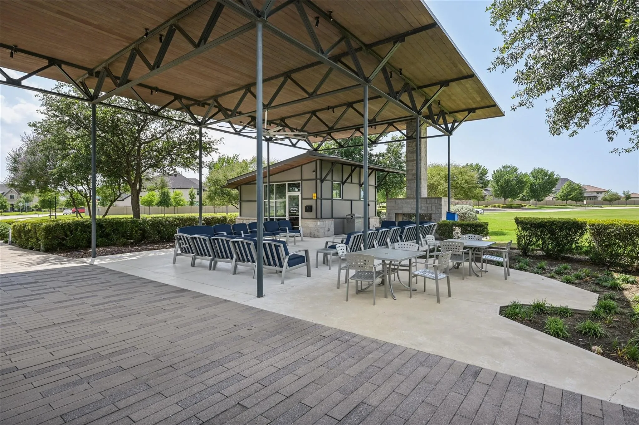 Single Family Residence For Rent in Denton County , 6842 Gavin Drive, Frisco, Texas 75034, 4 Bedroom, 4 Bathroom, 2 Garage spaces, 3,012 Sqft, built in 2019, mls#21364260, Real Estate Agent in Frisco, Homes For Rent in Denton county, Homes For Rent in Frisco, Realtor in Frisco Texas, Real Estate Brokerage Independent Realty Texas, Luminita Cordes Realtor