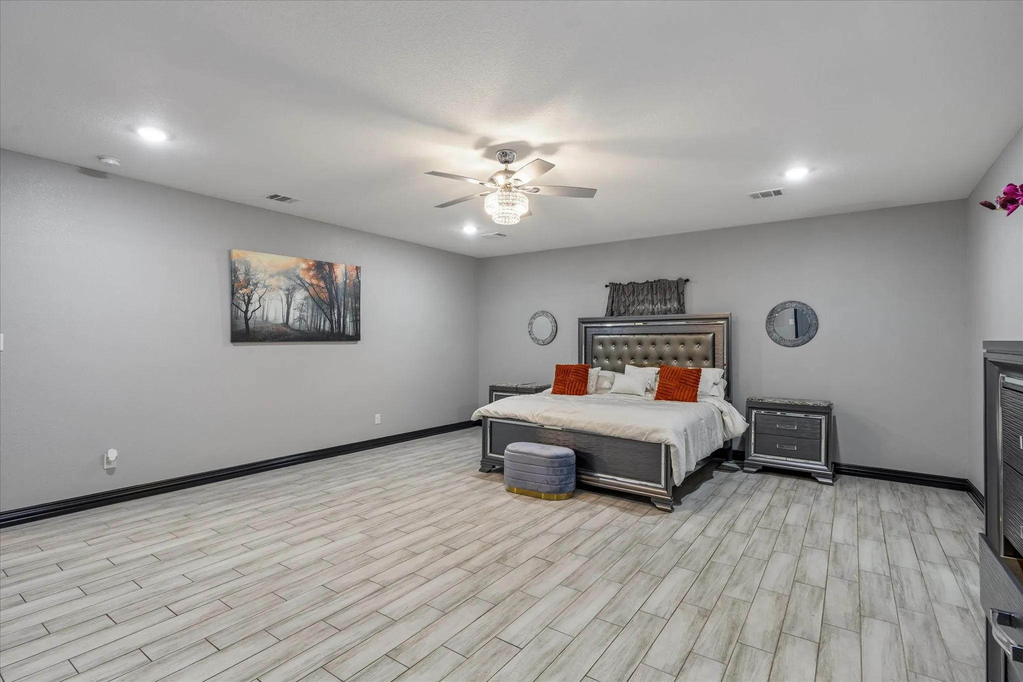 Single Family Residence For Sale in Tarrant County , 1533 Cairn Circle, Fort Worth, Texas 76134, 4 Bedroom, 2 Bathroom, Garage spaces, 2,238 Sqft, built in 2019, mls#21362419, Real Estate Agent in Fort Worth, Homes For Sale in Tarrant county, Homes For Sale in Fort Worth, Realtor in Fort Worth Texas, Real Estate Brokerage Independent Realty Texas, Luminita Cordes Realtor