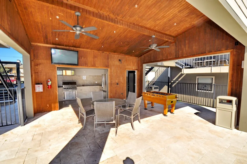 Condominium For Rent in Dallas County , 5909 Birchbrook Drive 129, Dallas, Texas 75206, 3 Bedroom, 2 Bathroom, Garage spaces, 1,225 Sqft, built in 2011, mls#21364279, Real Estate Agent in Dallas, Homes For Rent in Dallas county, Homes For Rent in Dallas, Realtor in Dallas Texas, Real Estate Brokerage Independent Realty Texas, Luminita Cordes Realtor