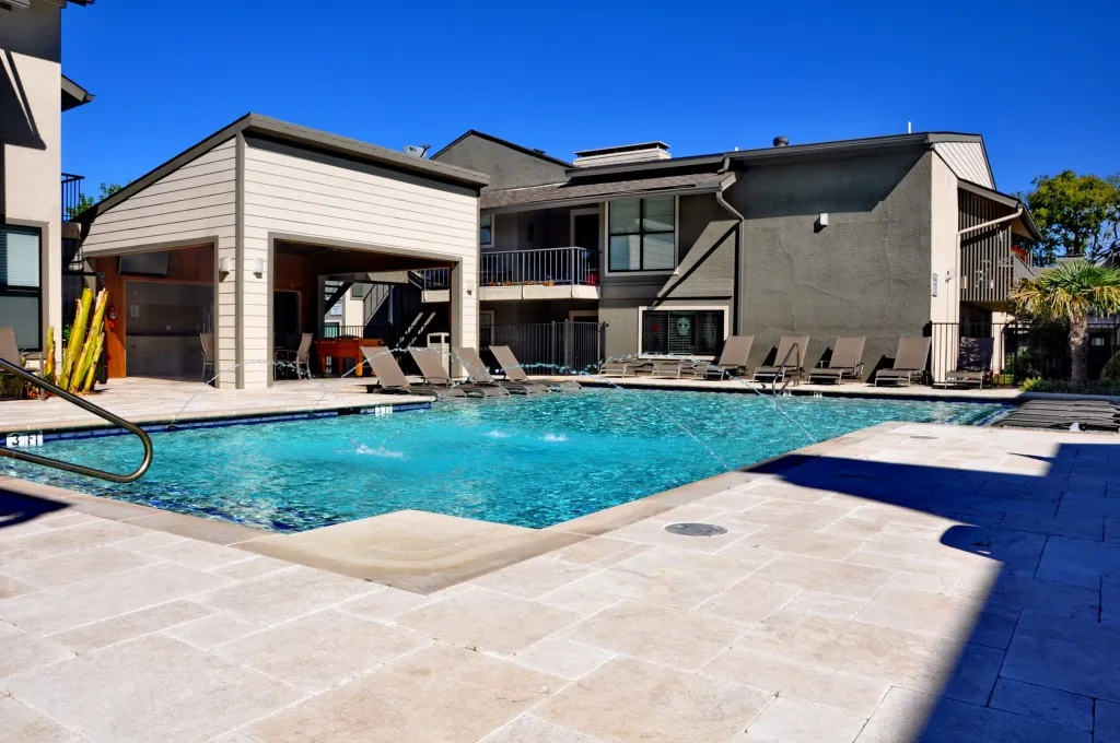 Condominium For Rent in Dallas County , 5909 Birchbrook Drive 129, Dallas, Texas 75206, 3 Bedroom, 2 Bathroom, Garage spaces, 1,225 Sqft, built in 2011, mls#21364279, Real Estate Agent in Dallas, Homes For Rent in Dallas county, Homes For Rent in Dallas, Realtor in Dallas Texas, Real Estate Brokerage Independent Realty Texas, Luminita Cordes Realtor