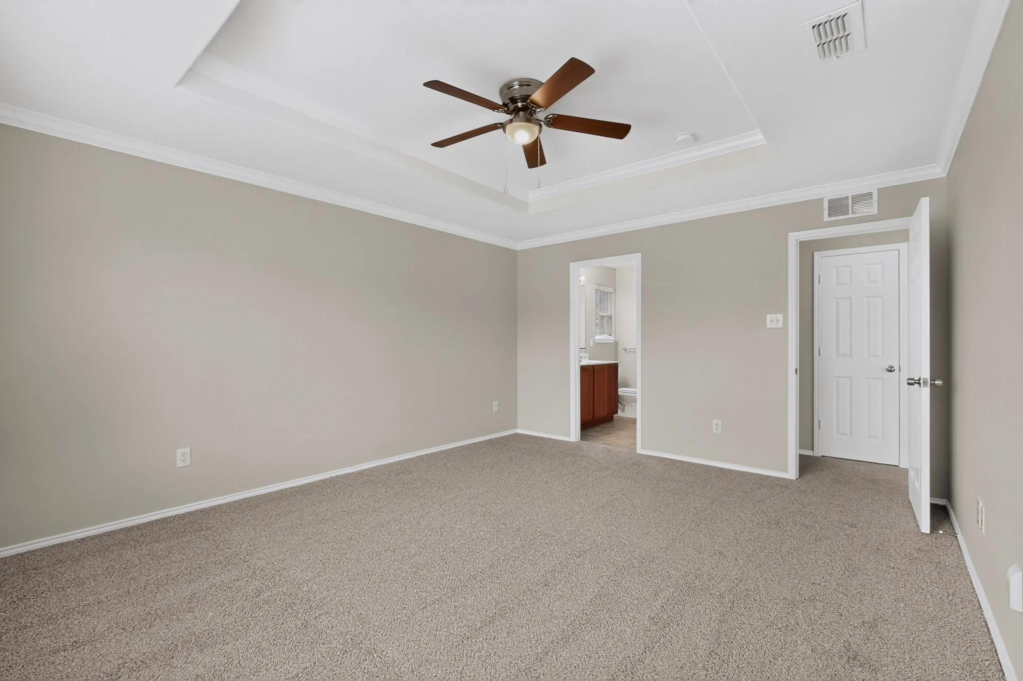 Single Family Residence For Rent in Rockwall County , 127 Abelia Drive, Fate, Texas 75189, 3 Bedroom, 2 Bathroom, 2 Garage spaces, 1,630 Sqft, built in 2013, mls#21364288, Real Estate Agent in Fate, Homes For Rent in Rockwall county, Homes For Rent in Fate, Realtor in Fate Texas, Real Estate Brokerage Independent Realty Texas, Luminita Cordes Realtor