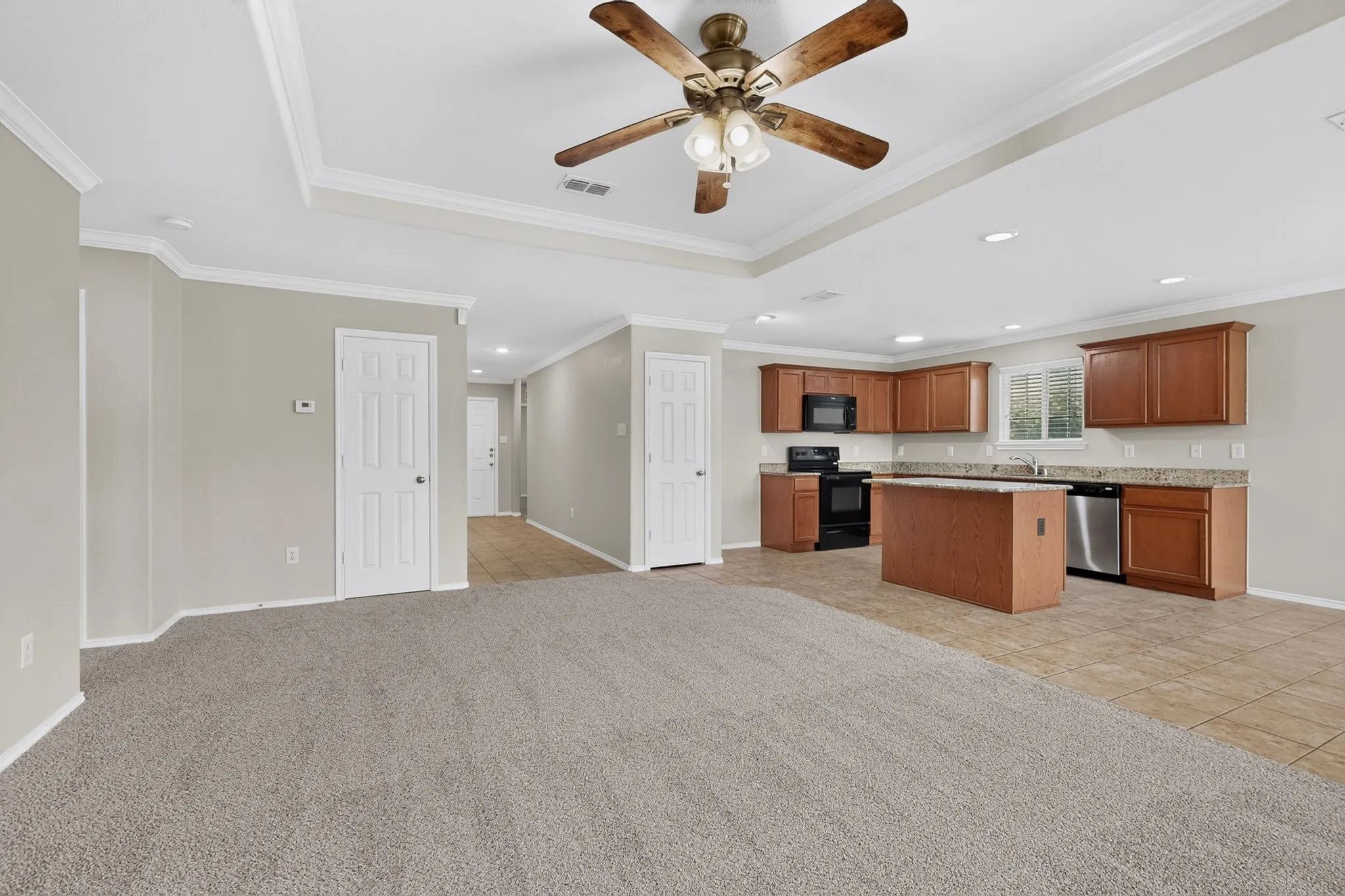 Single Family Residence For Rent in Rockwall County , 127 Abelia Drive, Fate, Texas 75189, 3 Bedroom, 2 Bathroom, 2 Garage spaces, 1,630 Sqft, built in 2013, mls#21364288, Real Estate Agent in Fate, Homes For Rent in Rockwall county, Homes For Rent in Fate, Realtor in Fate Texas, Real Estate Brokerage Independent Realty Texas, Luminita Cordes Realtor