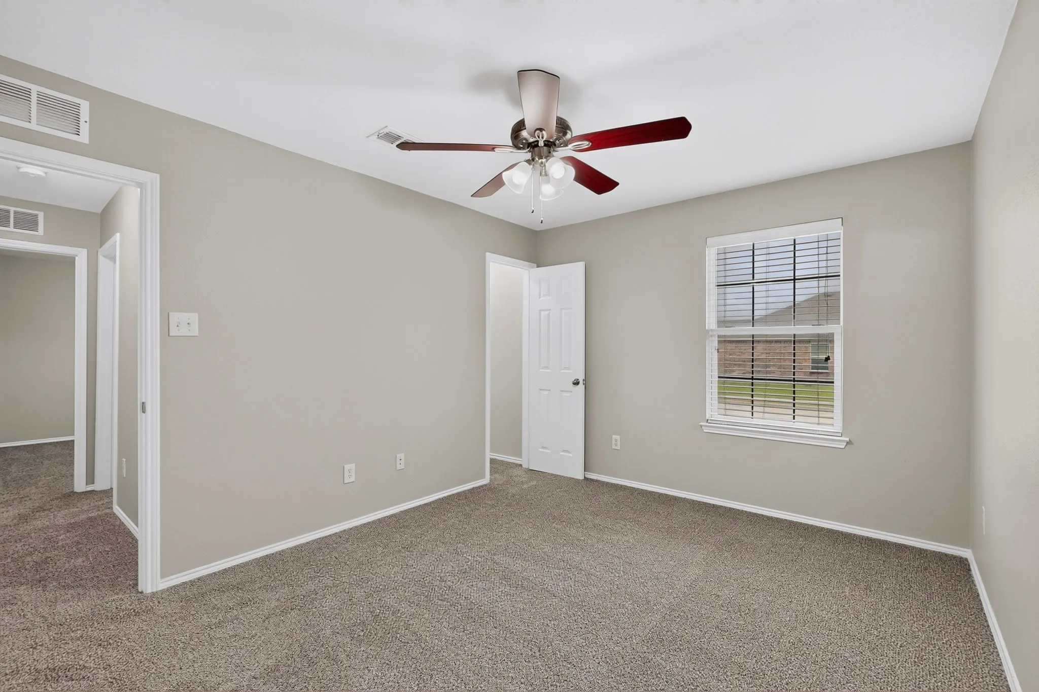 Single Family Residence For Rent in Rockwall County , 127 Abelia Drive, Fate, Texas 75189, 3 Bedroom, 2 Bathroom, 2 Garage spaces, 1,630 Sqft, built in 2013, mls#21364288, Real Estate Agent in Fate, Homes For Rent in Rockwall county, Homes For Rent in Fate, Realtor in Fate Texas, Real Estate Brokerage Independent Realty Texas, Luminita Cordes Realtor