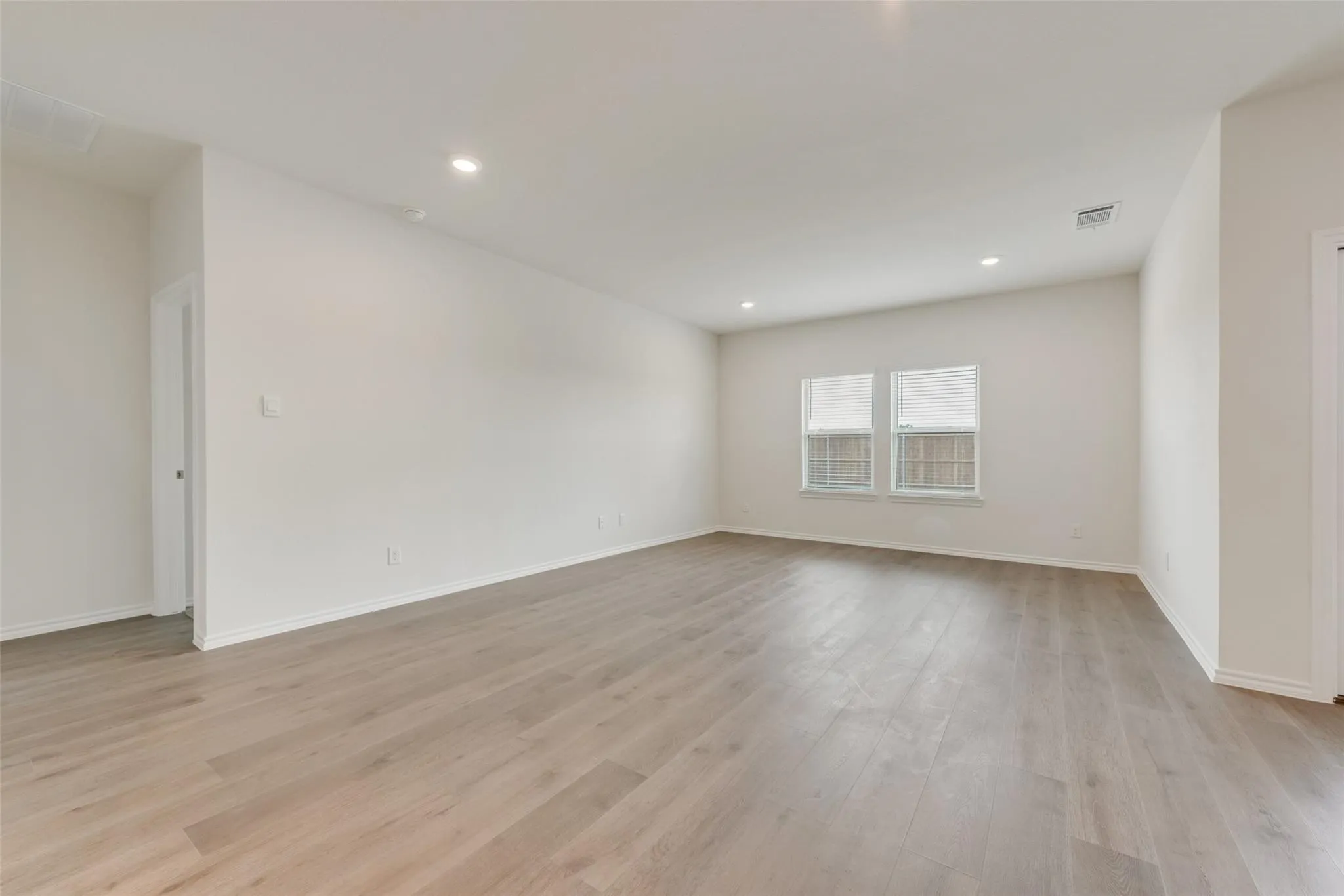 Single Family Residence For Rent in Hunt County , 1428 Millstead Rill Drive, Caddo Mills, Texas 75135, 4 Bedroom, 3 Bathroom, 2 Garage spaces, 2,213 Sqft, built in 2024, mls#21364275, Real Estate Agent in Caddo Mills, Homes For Rent in Hunt county, Homes For Rent in Caddo Mills, Realtor in Caddo Mills Texas, Real Estate Brokerage Independent Realty Texas, Luminita Cordes Realtor