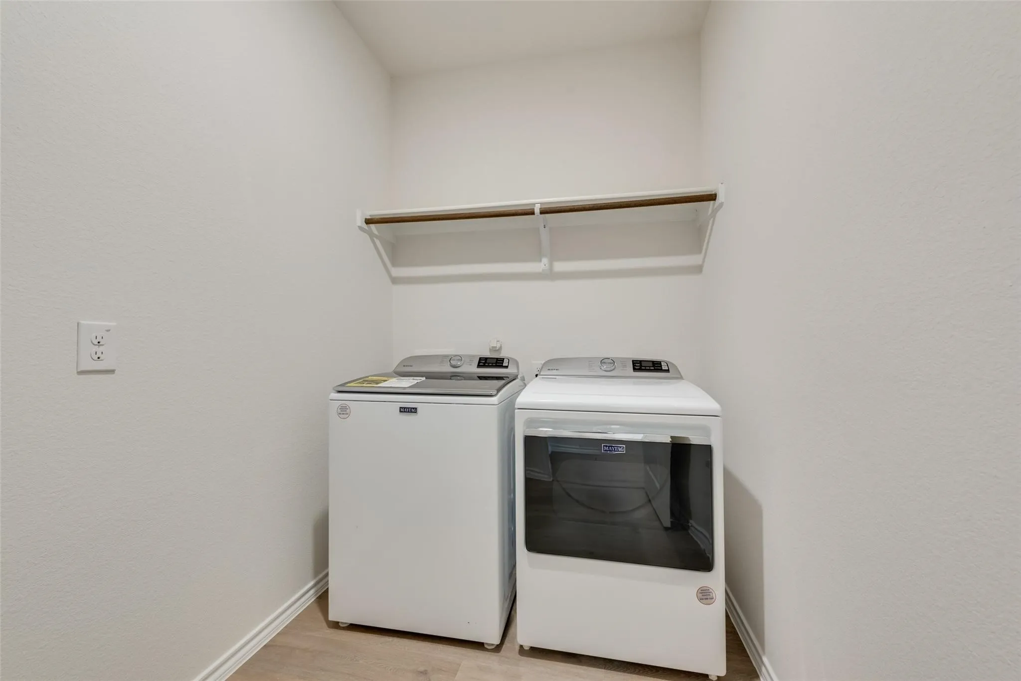 Single Family Residence For Rent in Hunt County , 1428 Millstead Rill Drive, Caddo Mills, Texas 75135, 4 Bedroom, 3 Bathroom, 2 Garage spaces, 2,213 Sqft, built in 2024, mls#21364275, Real Estate Agent in Caddo Mills, Homes For Rent in Hunt county, Homes For Rent in Caddo Mills, Realtor in Caddo Mills Texas, Real Estate Brokerage Independent Realty Texas, Luminita Cordes Realtor