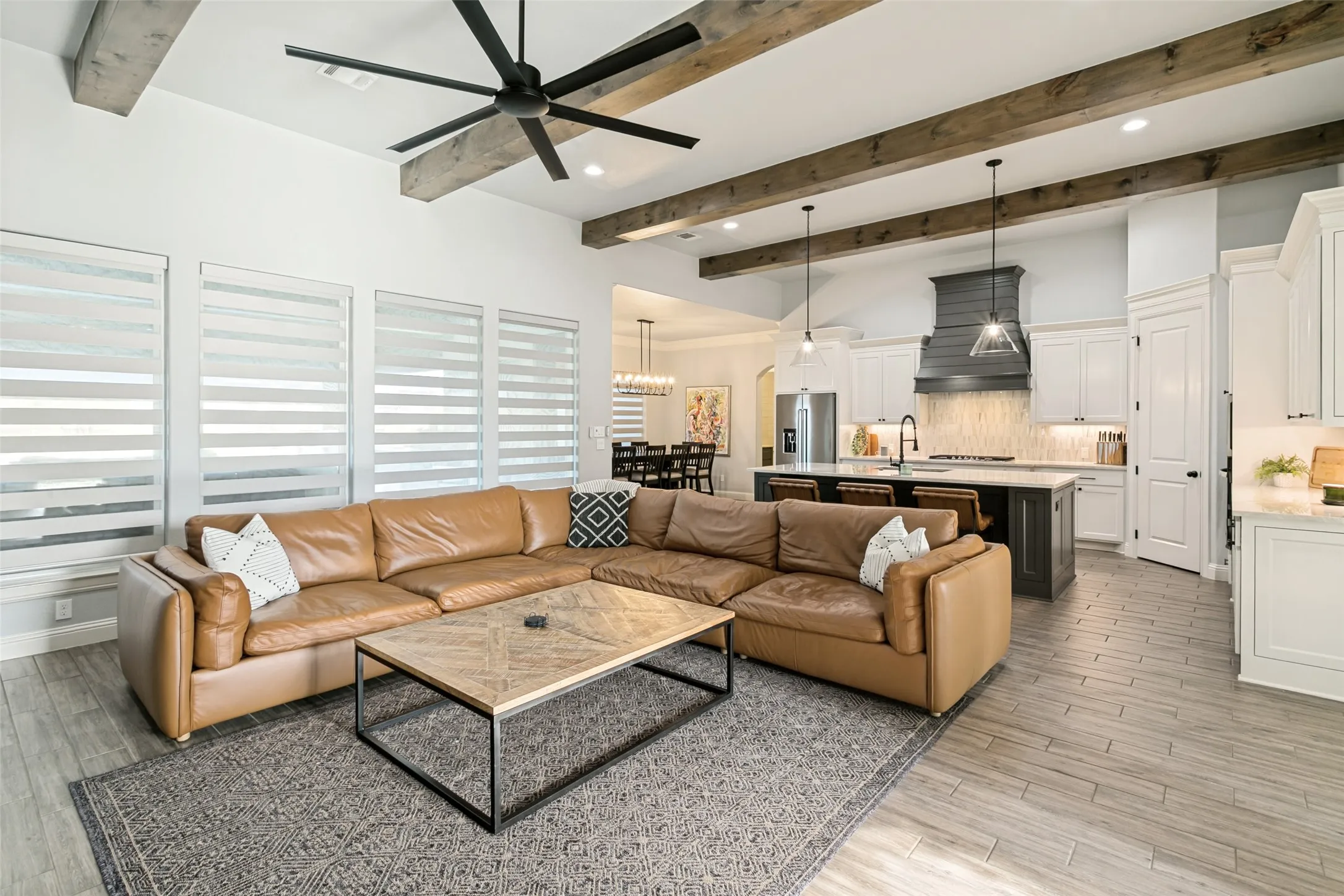 Single Family Residence For Sale in Tarrant County , 12000 Bella Vino Drive, Fort Worth, Texas 76126, 4 Bedroom, 4 Bathroom, 3 Garage spaces, 3,204 Sqft, built in 2022, mls#21357403, Real Estate Agent in Fort Worth, Homes For Sale in Tarrant county, Homes For Sale in Fort Worth, Realtor in Fort Worth Texas, Real Estate Brokerage Independent Realty Texas, Luminita Cordes Realtor